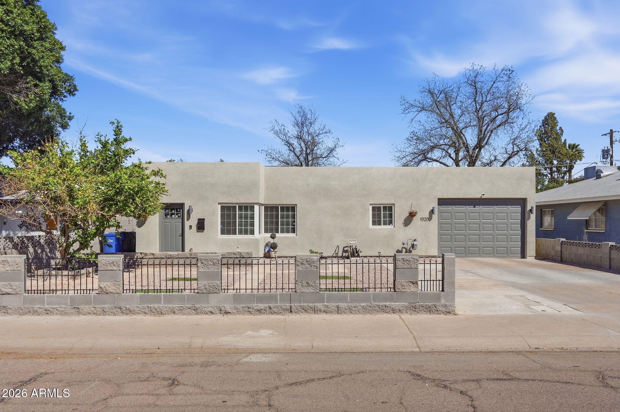1020 E NIELSON Avenue, Mesa, AZ 85204
