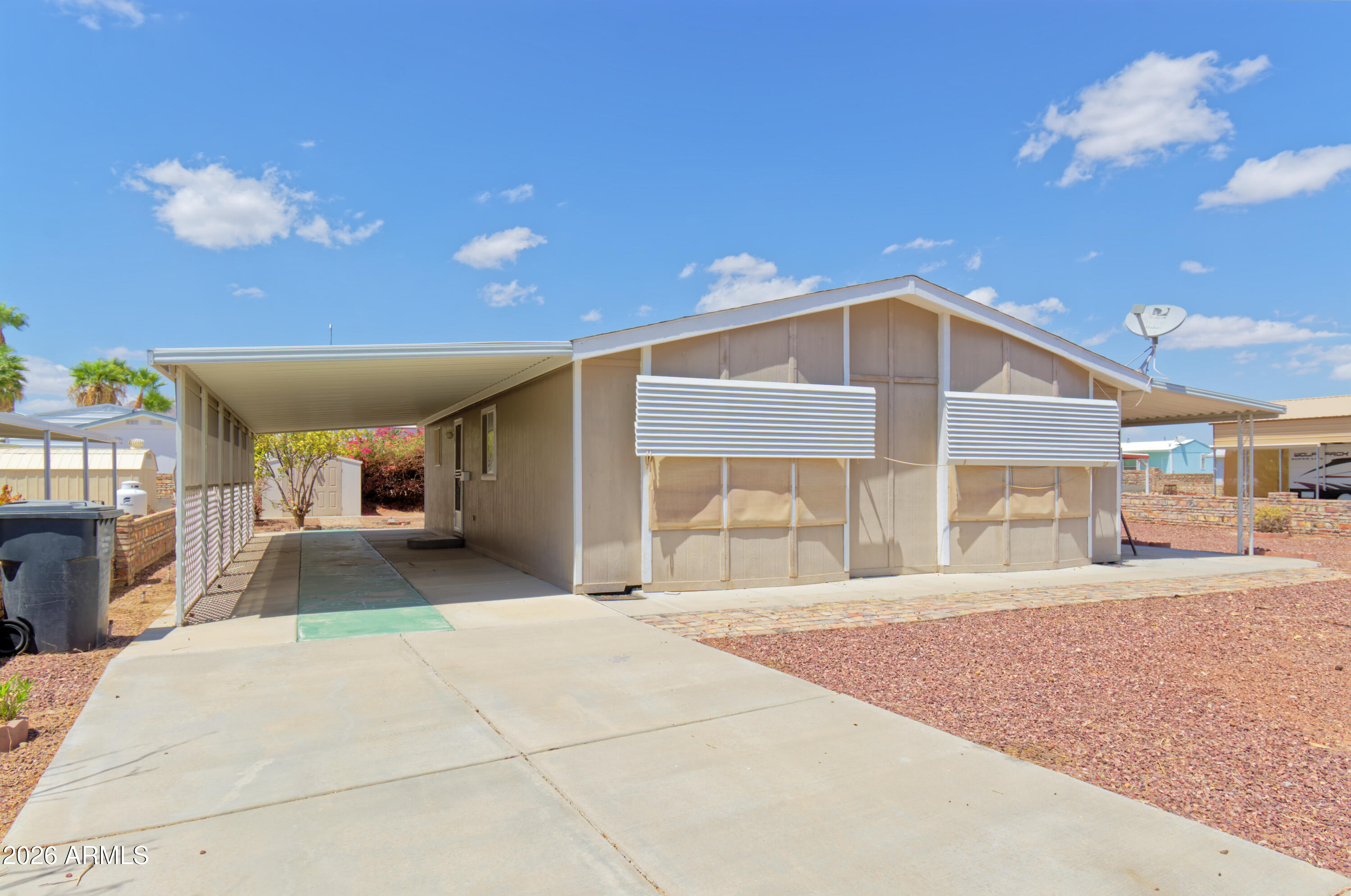49566 TOPAZ Avenue, Quartzsite, AZ 85346
