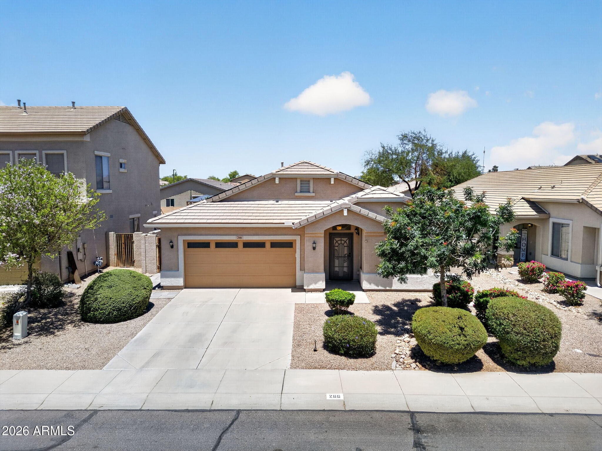 266 W SEVEN SEAS Drive, Casa Grande, AZ 85122