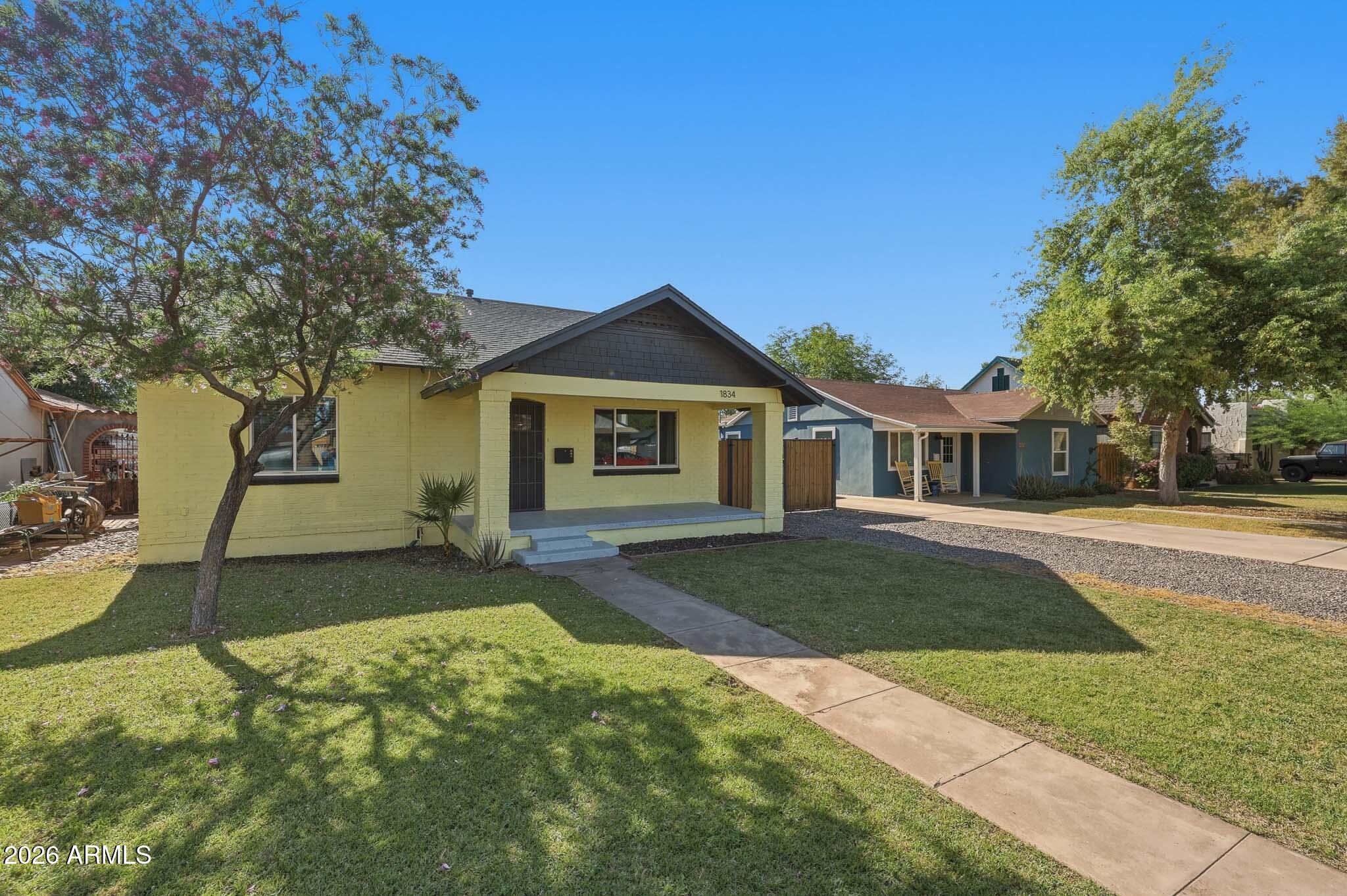 1834 N MITCHELL Street, Phoenix, AZ 85006