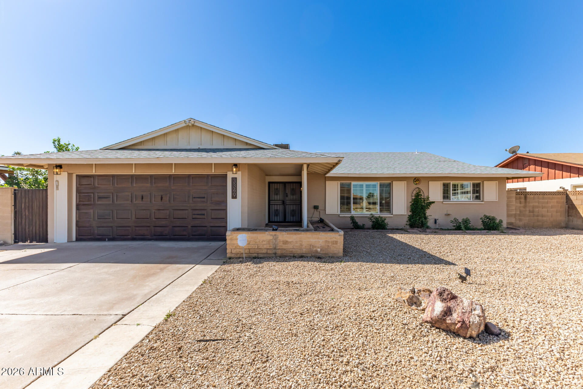 3349 W CROCUS Drive, Phoenix, AZ 85053