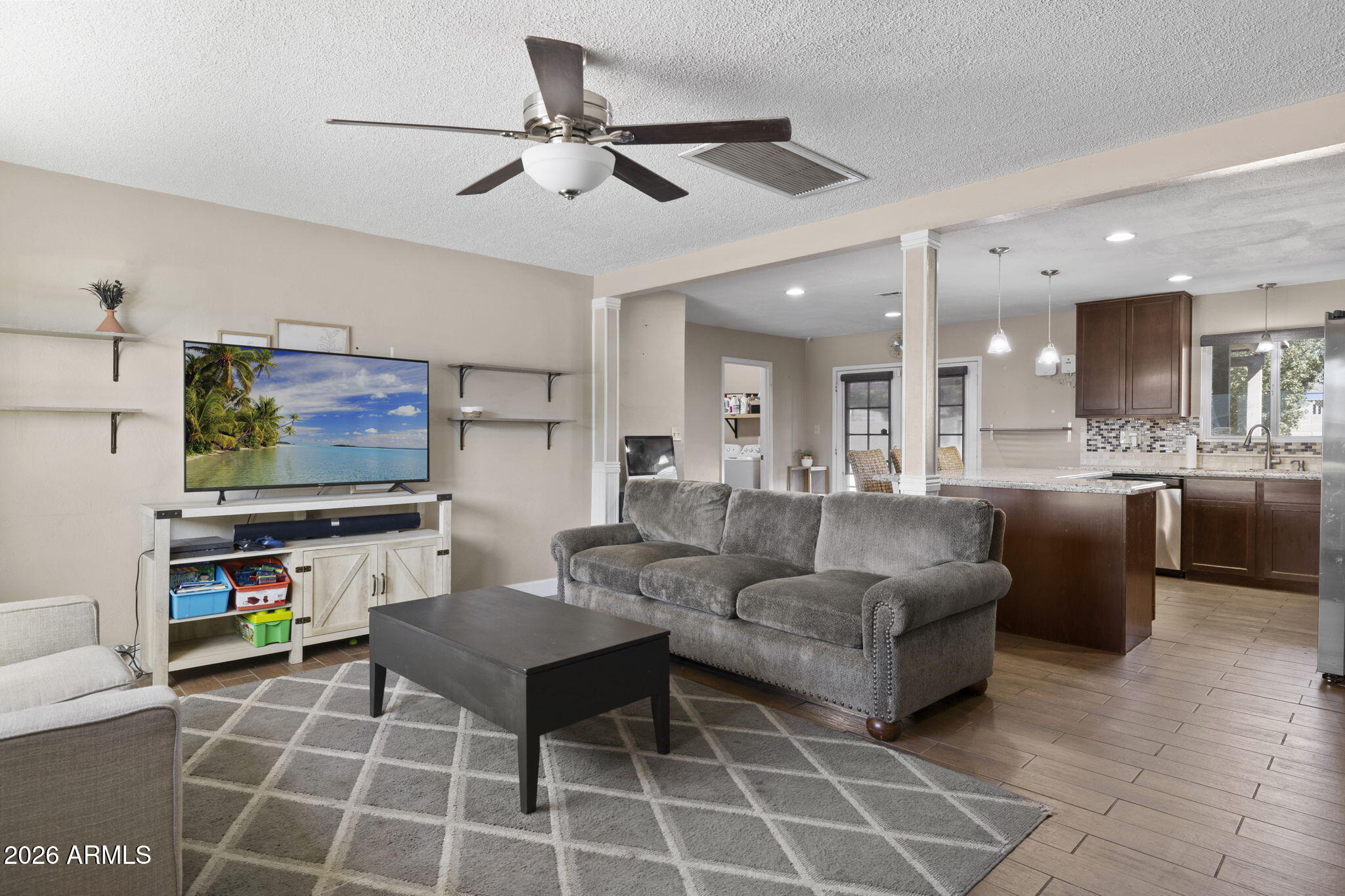 418 E ORCHID Lane, Phoenix, AZ 85020