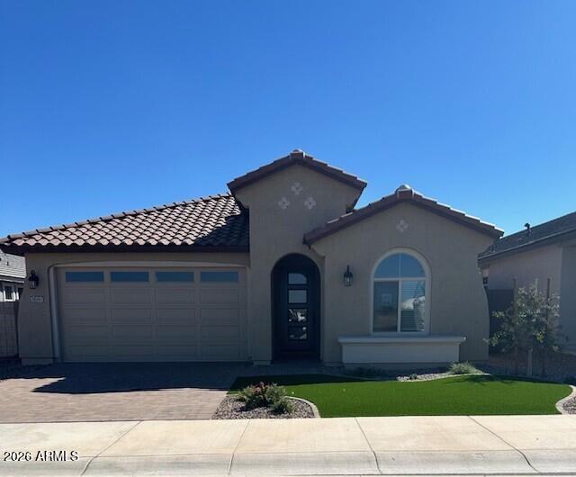 18941 W MONTEROSA Street, Litchfield Park, AZ 85340