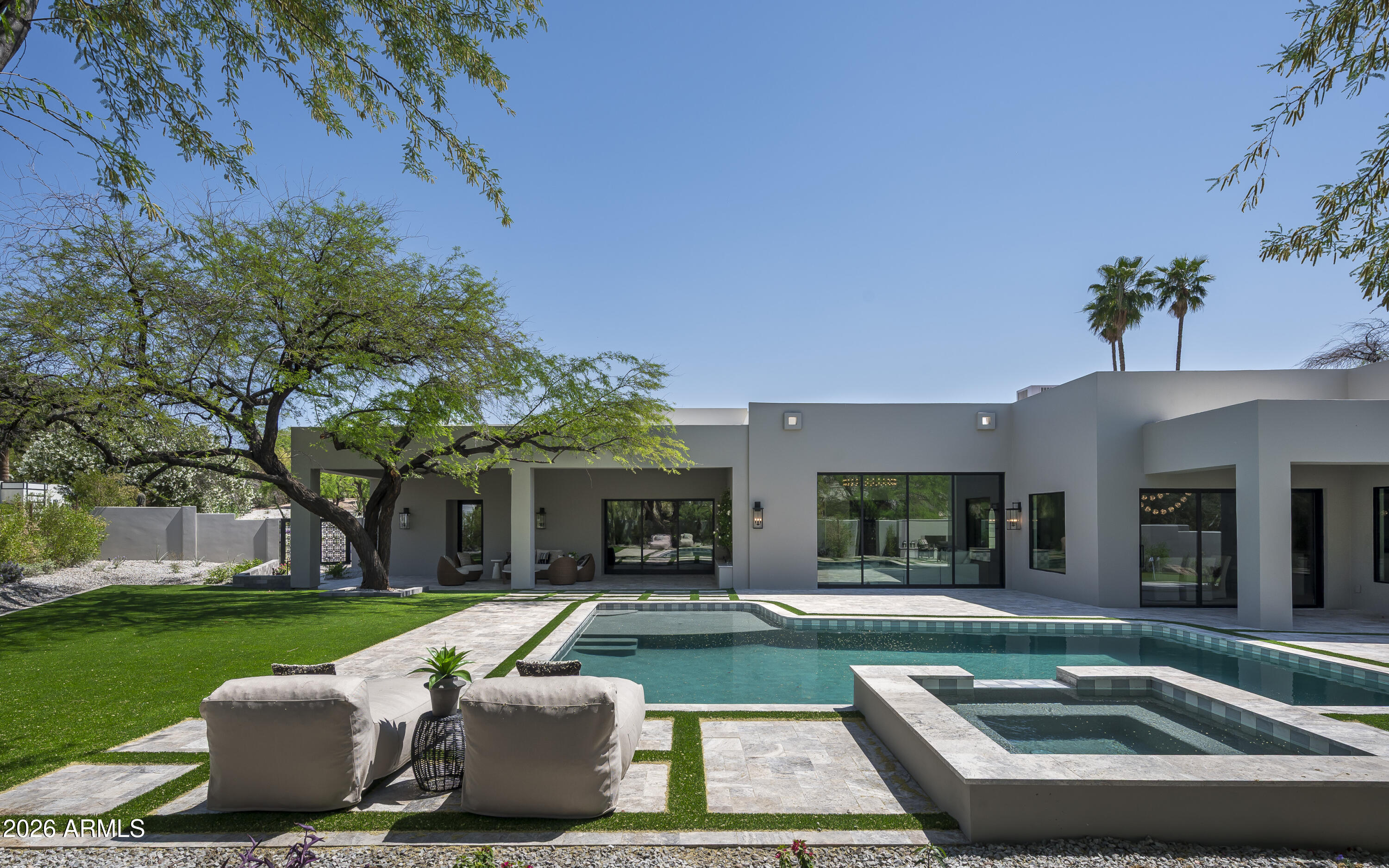 6602 N 40TH Street, Paradise Valley, AZ 85253