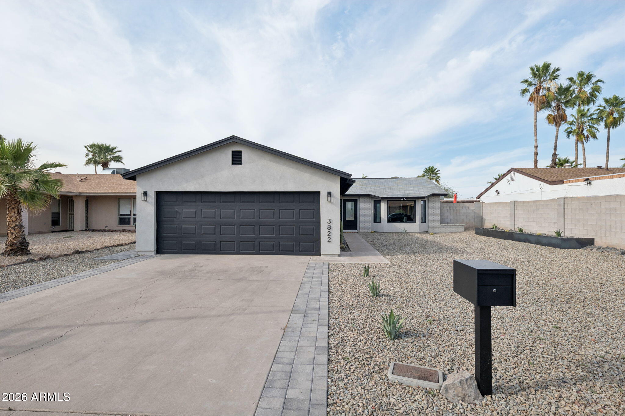 3822 E DAHLIA Drive, Phoenix, AZ 85032