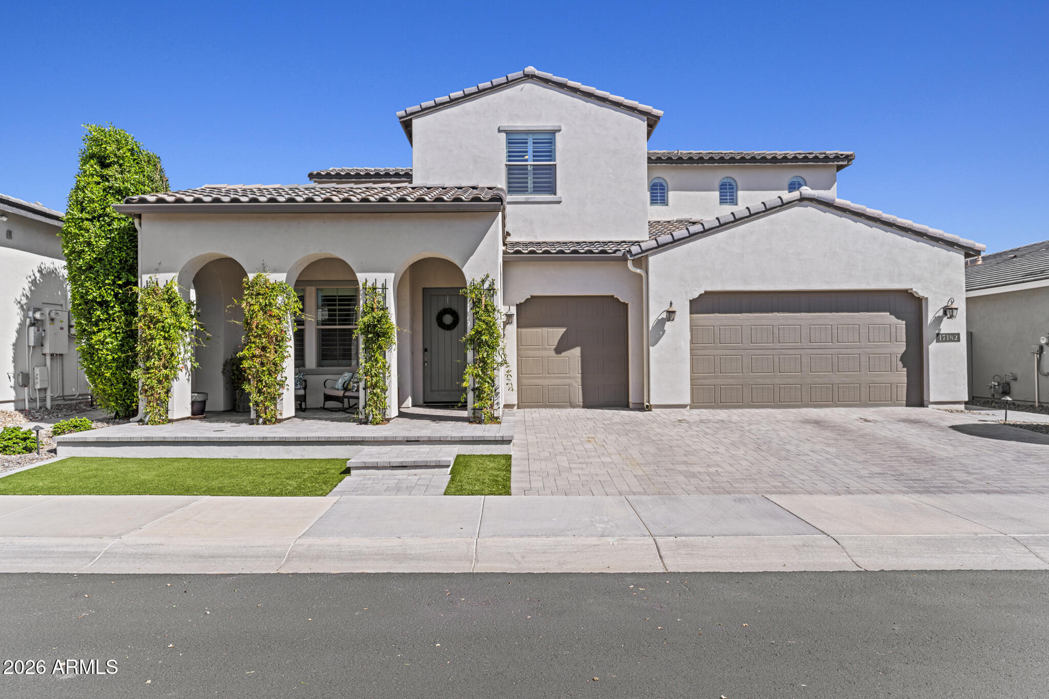 17182 W THOUSAND OAKS Street, Surprise, AZ 85388
