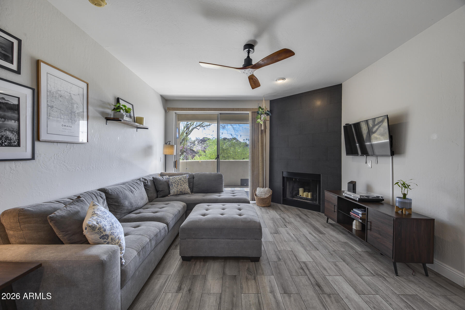 1747 E NORTHERN Avenue 117, Phoenix, AZ 85020
