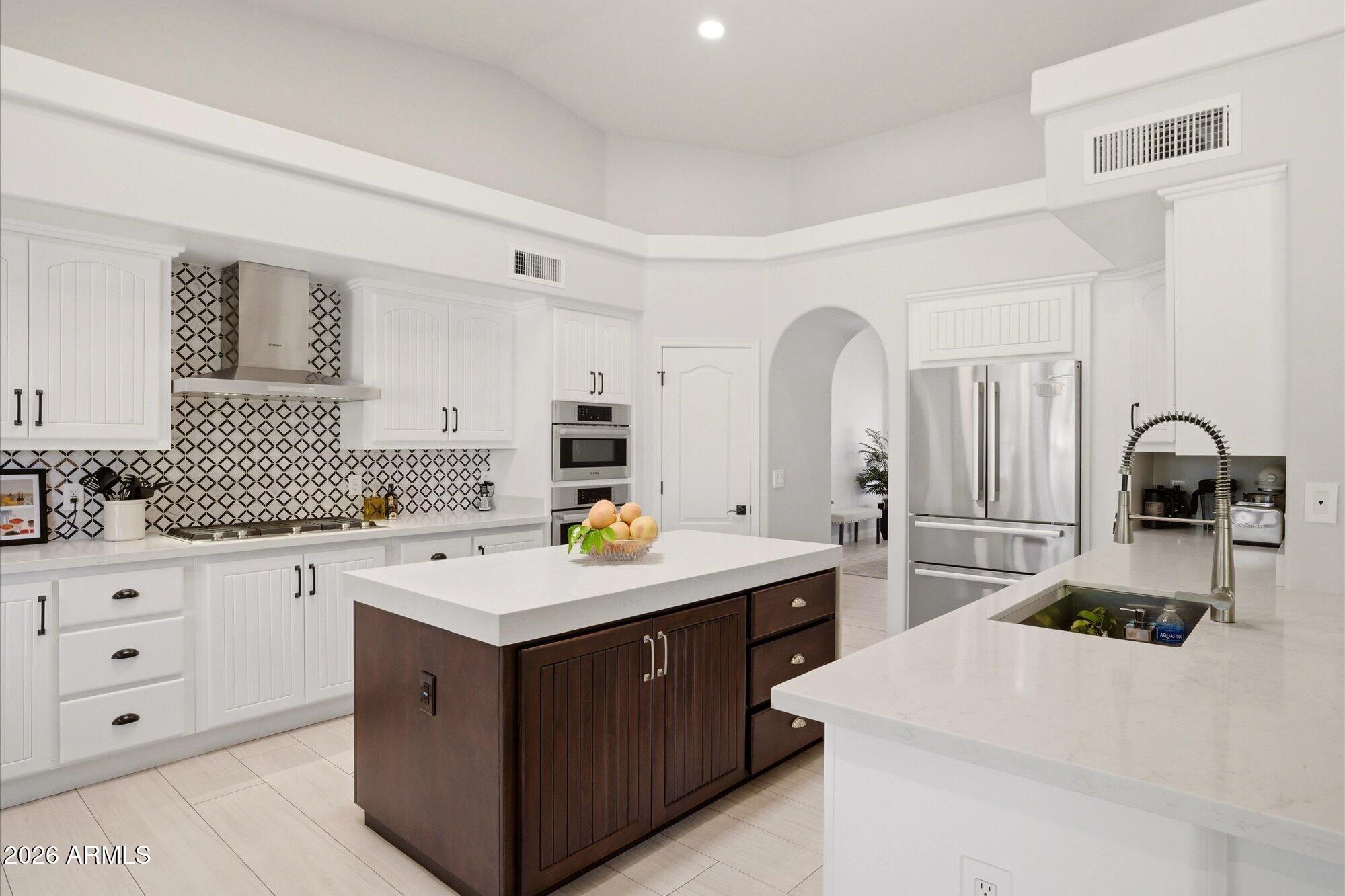 9458 E DESERT COVE Avenue, Scottsdale, AZ 85260