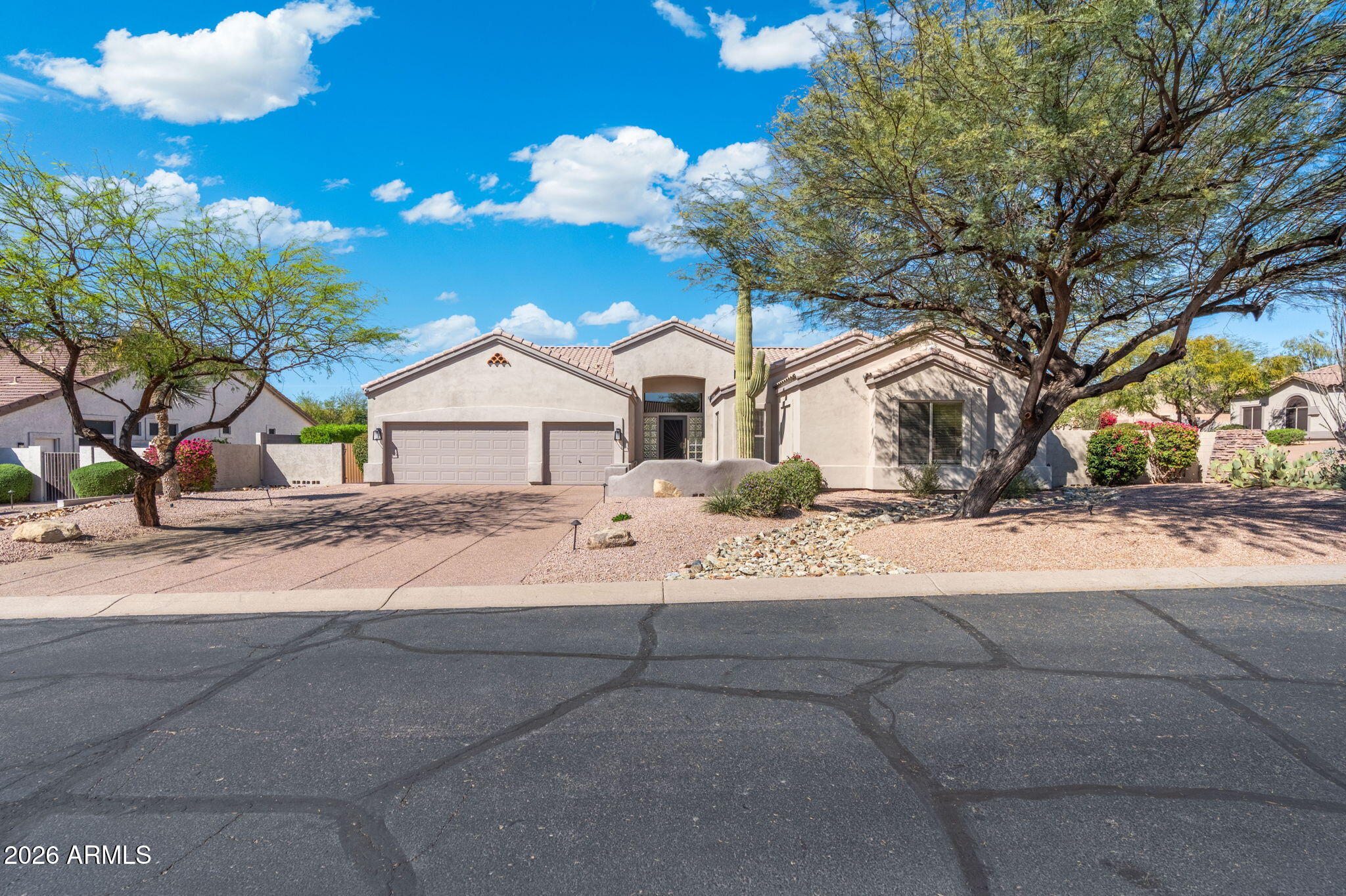6952 E TRAILRIDGE Circle, Mesa, AZ 85207