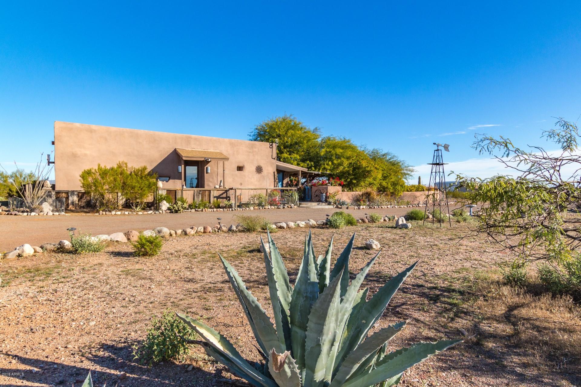 25408 W ADAMANDA Drive, Morristown, AZ 85342