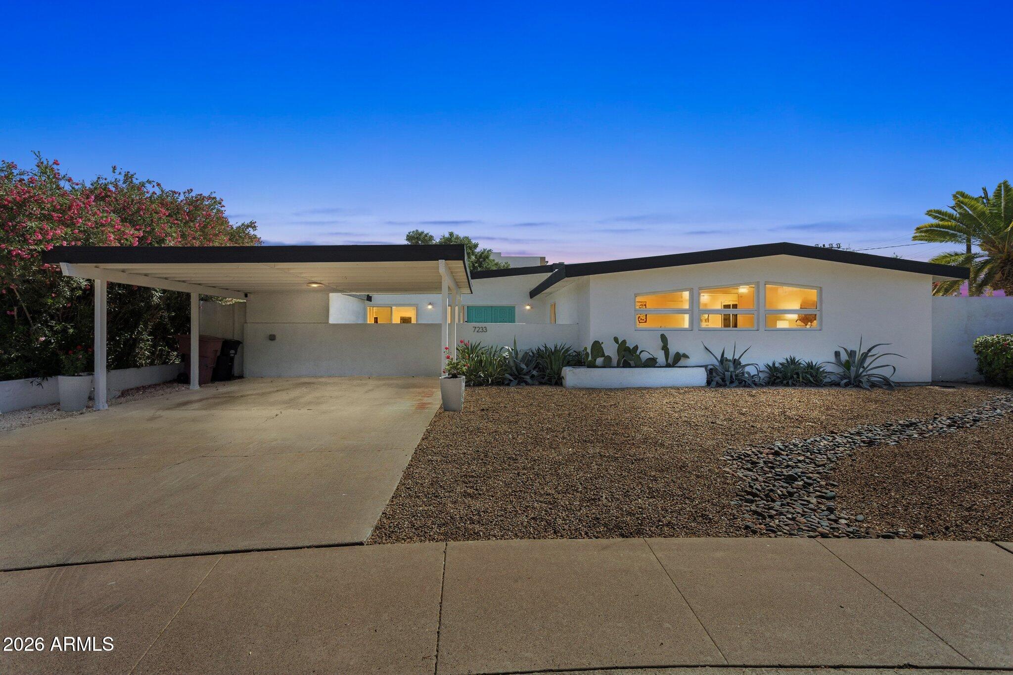 7233 E MONTE VISTA Road, Scottsdale, AZ 85257