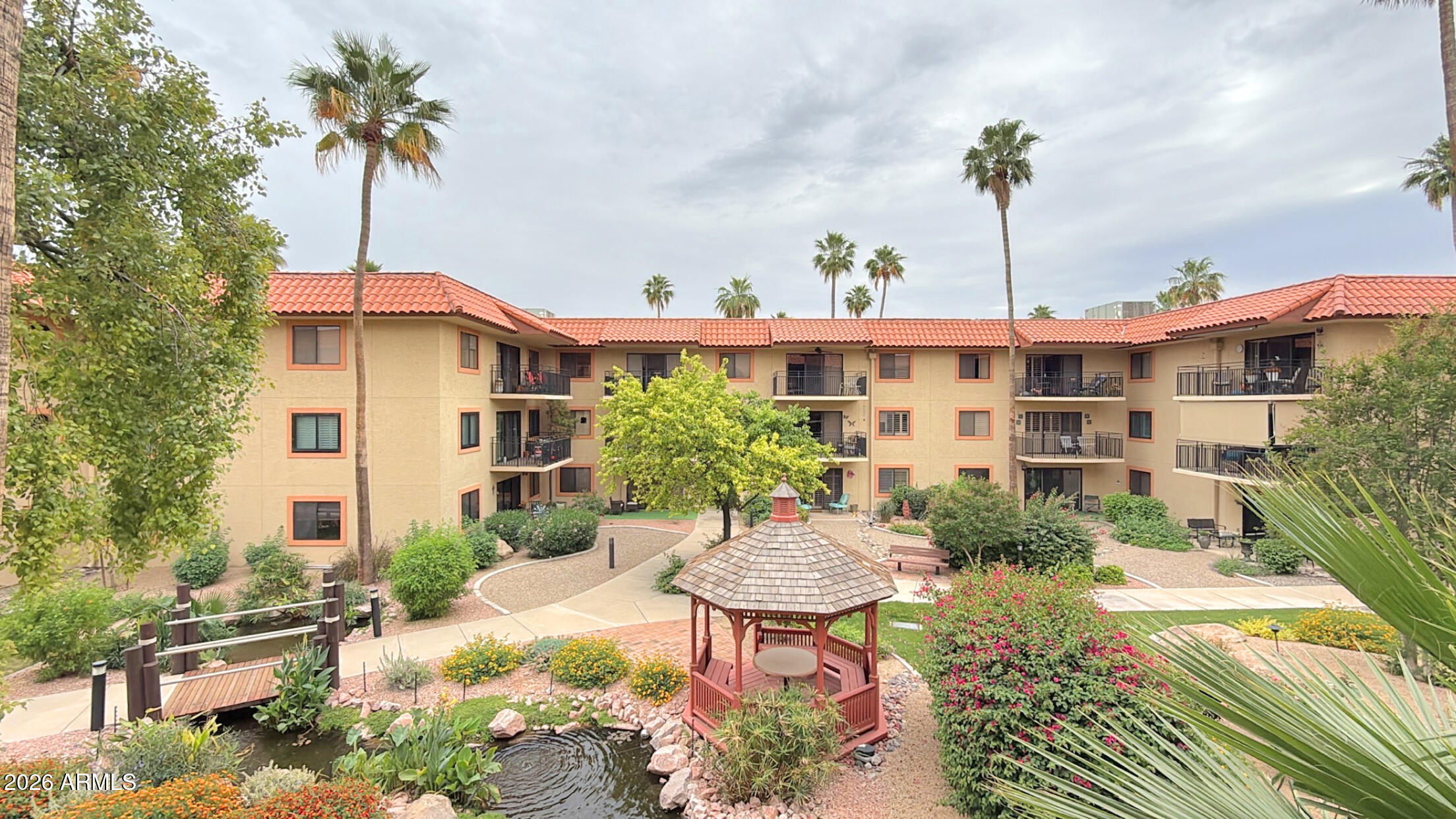 10330 W Thunderbird Boulevard B203, Sun City, AZ 85351