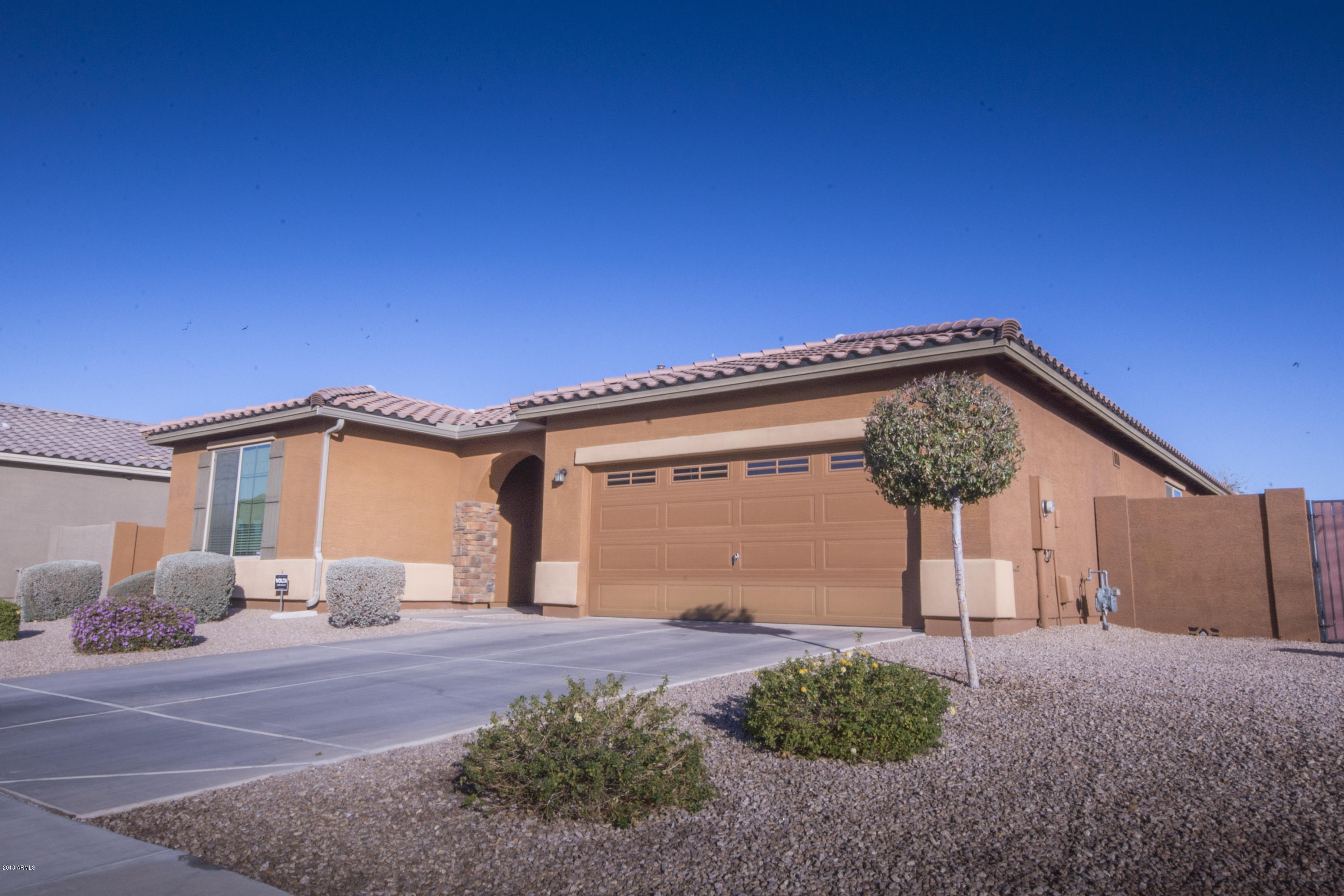 7564 W BERRIDGE Lane, Glendale, AZ 85303
