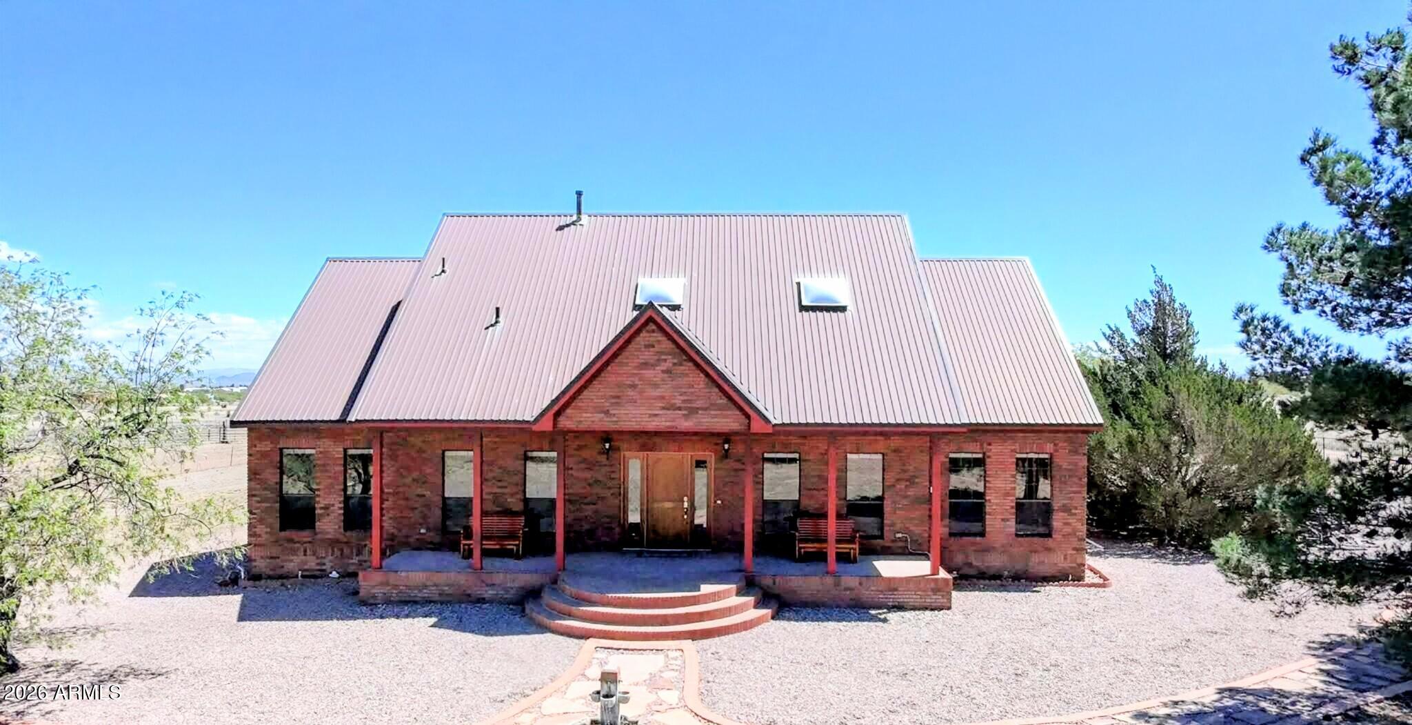 821 W Justin Street, Pearce, AZ 85625