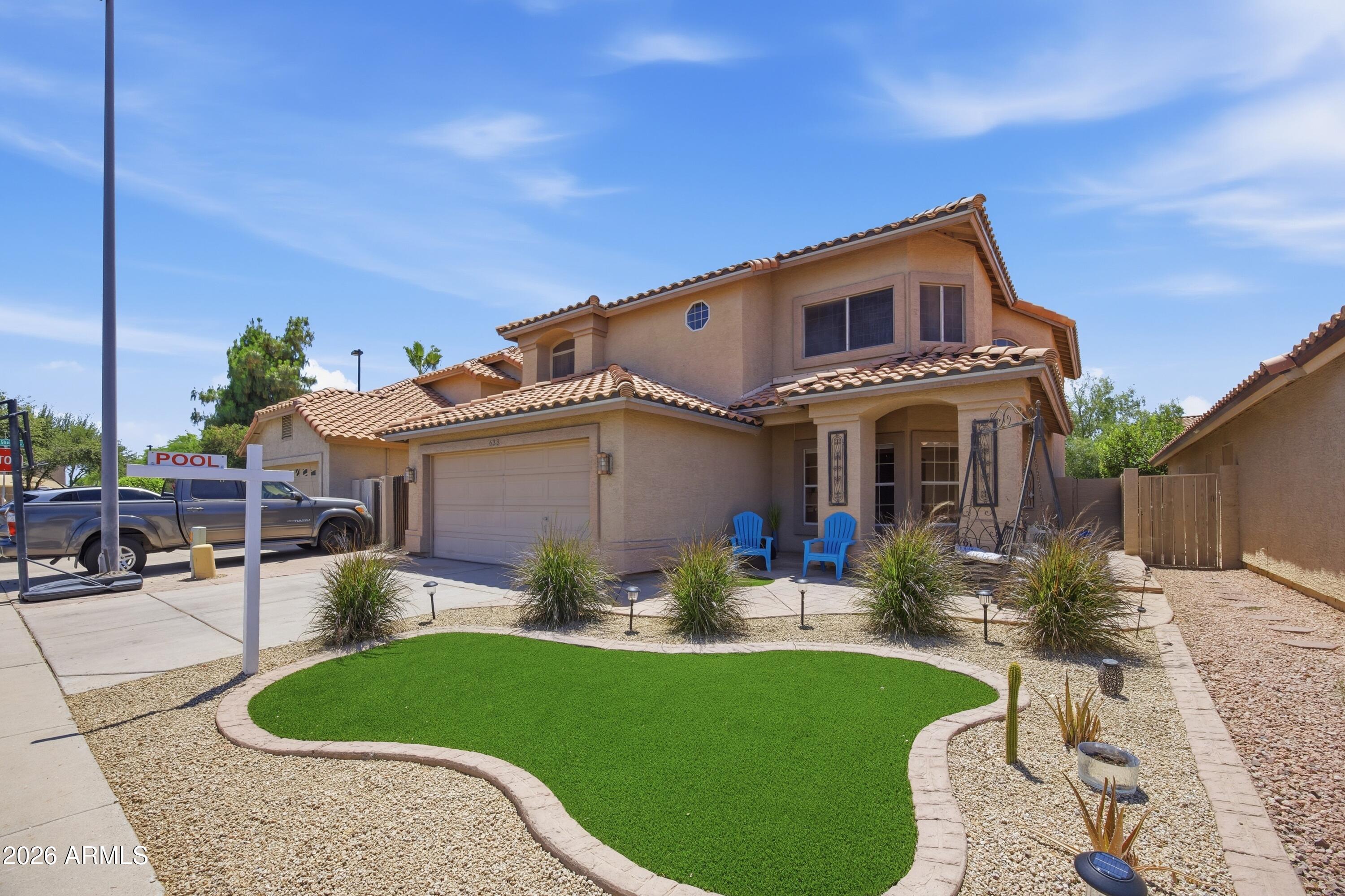 638 S SURFSIDE Drive, Gilbert, AZ 85233