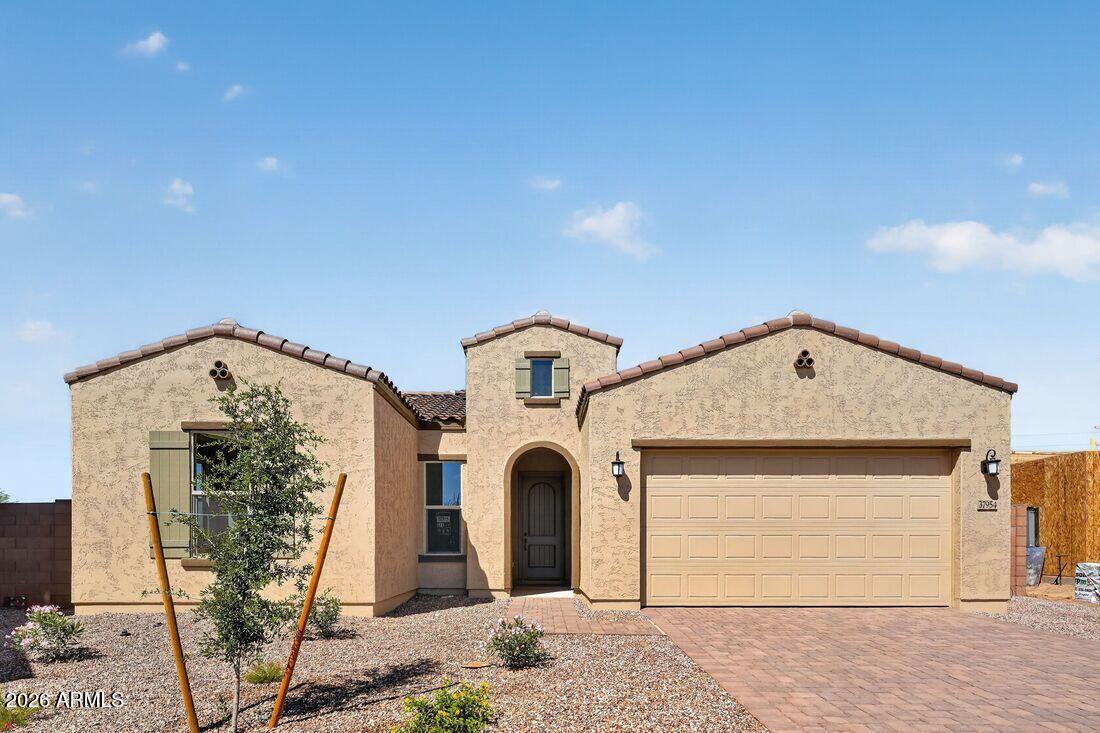37954 N BRIDLEWOOD Lane, San Tan Valley, AZ 85140