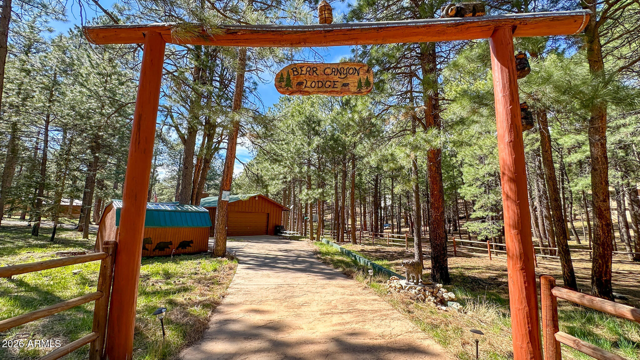 2499 CANYON Drive, Forest Lakes, AZ 85931