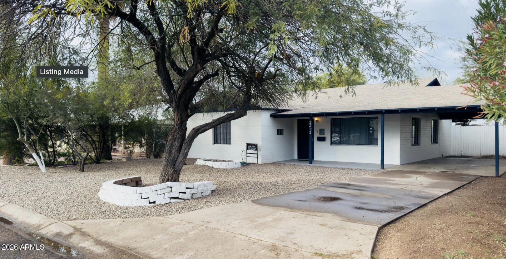 2332 E FLOWER Street, Phoenix, AZ 85016