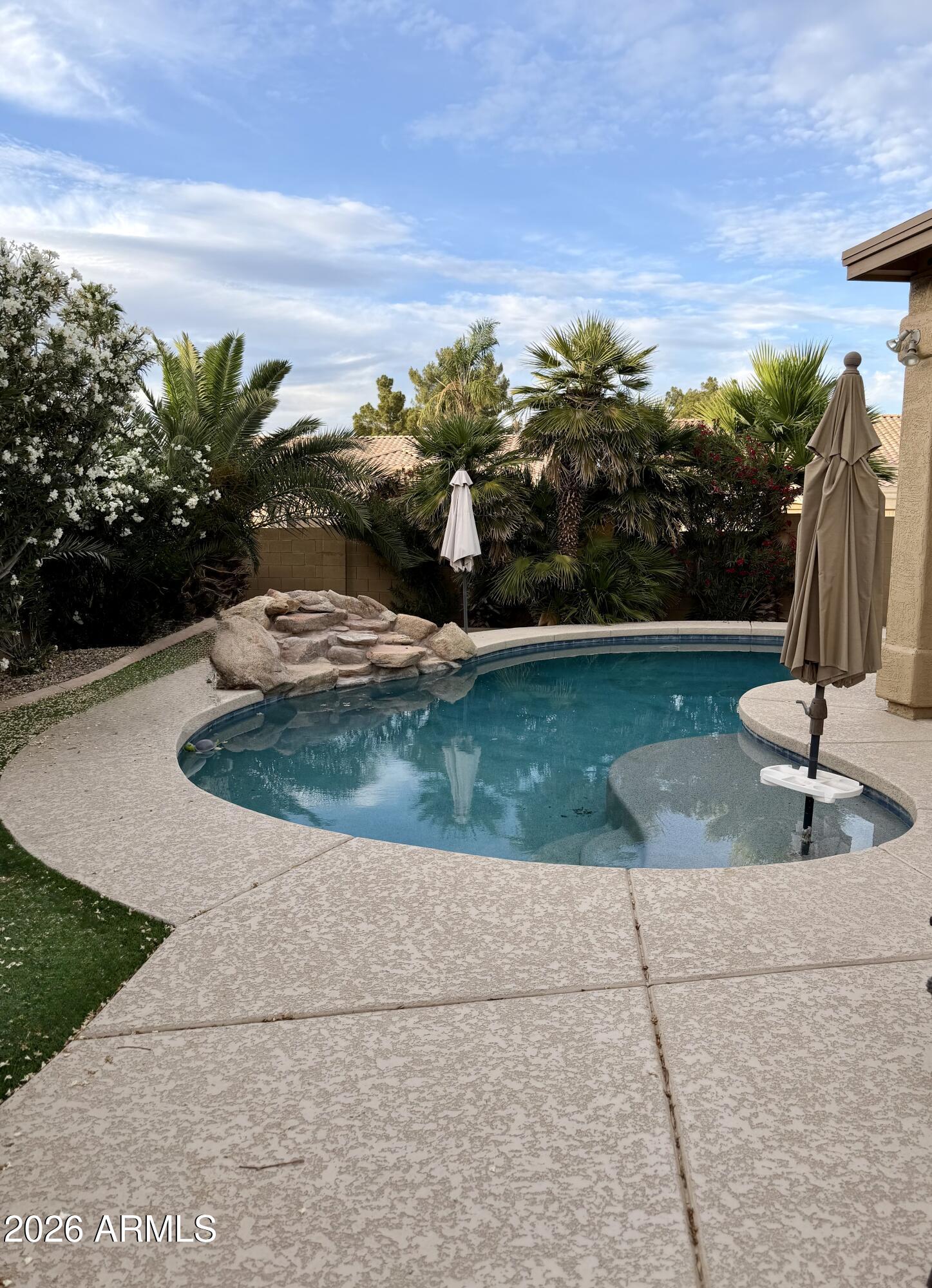 3092 S PENNINGTON Drive, Chandler, AZ 85248