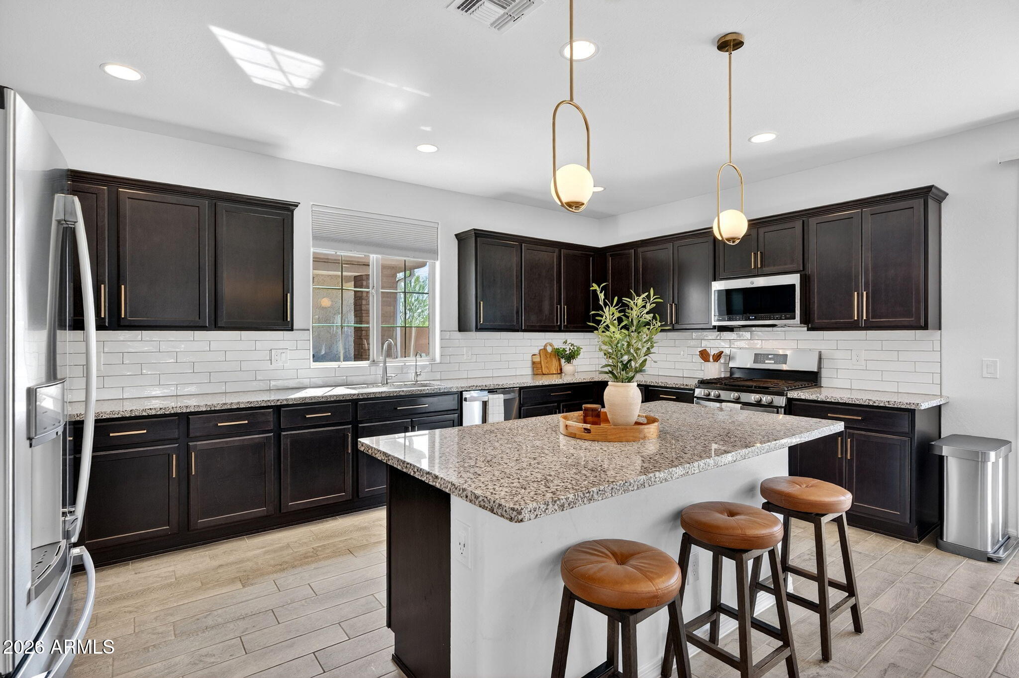 14253 W BUCKSKIN Trail, Surprise, AZ 85387