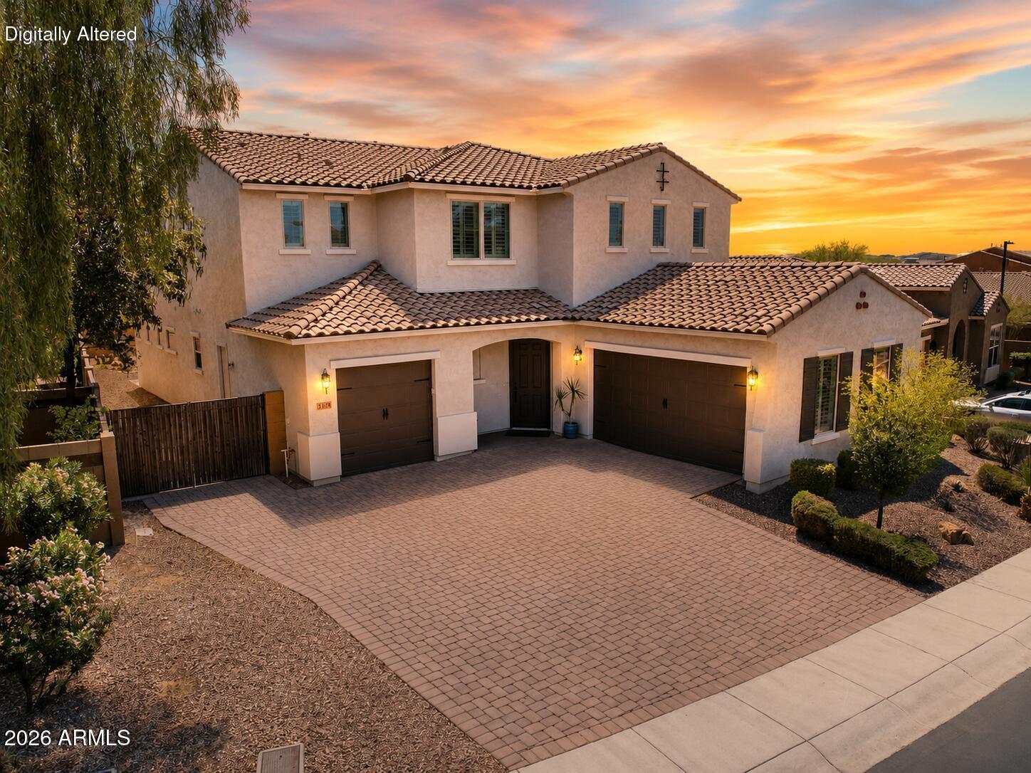 2109 W White Feather Lane, Phoenix, AZ 85085