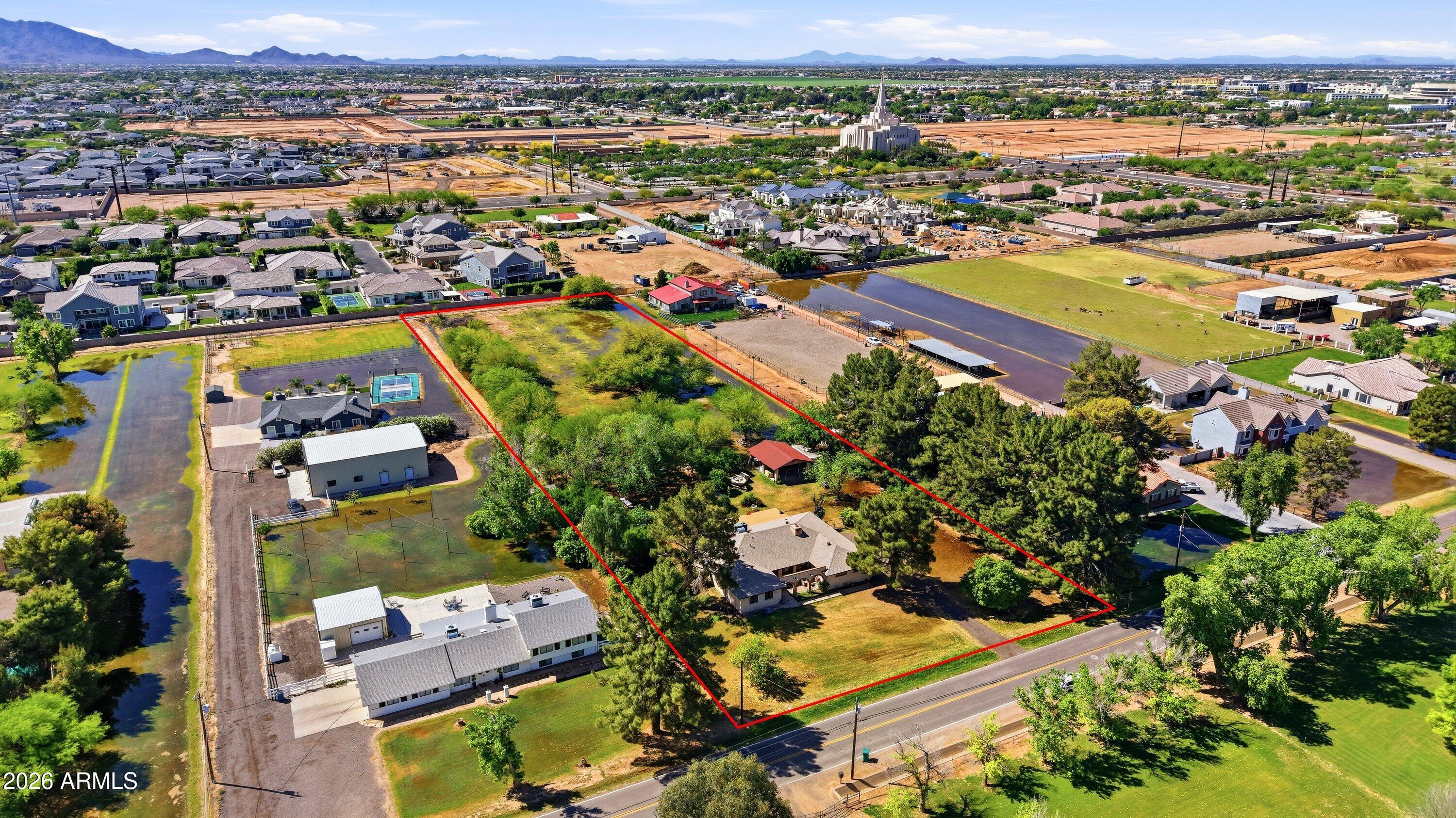 16205 E FAIRVIEW Street, Gilbert, AZ 85295
