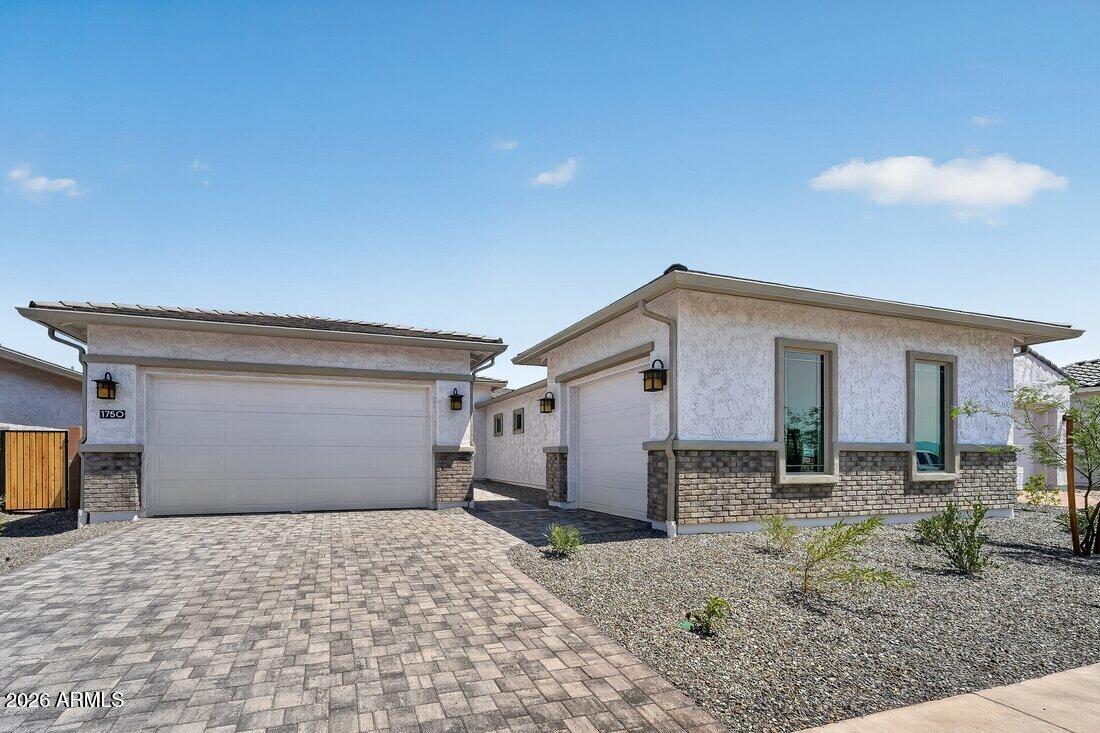 1750 E DUANE Lane, Phoenix, AZ 85085