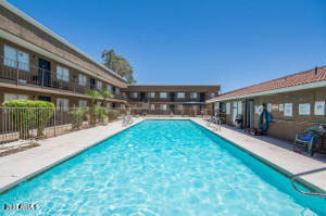18202 N CAVE CREEK Road 206, Phoenix, AZ 85032