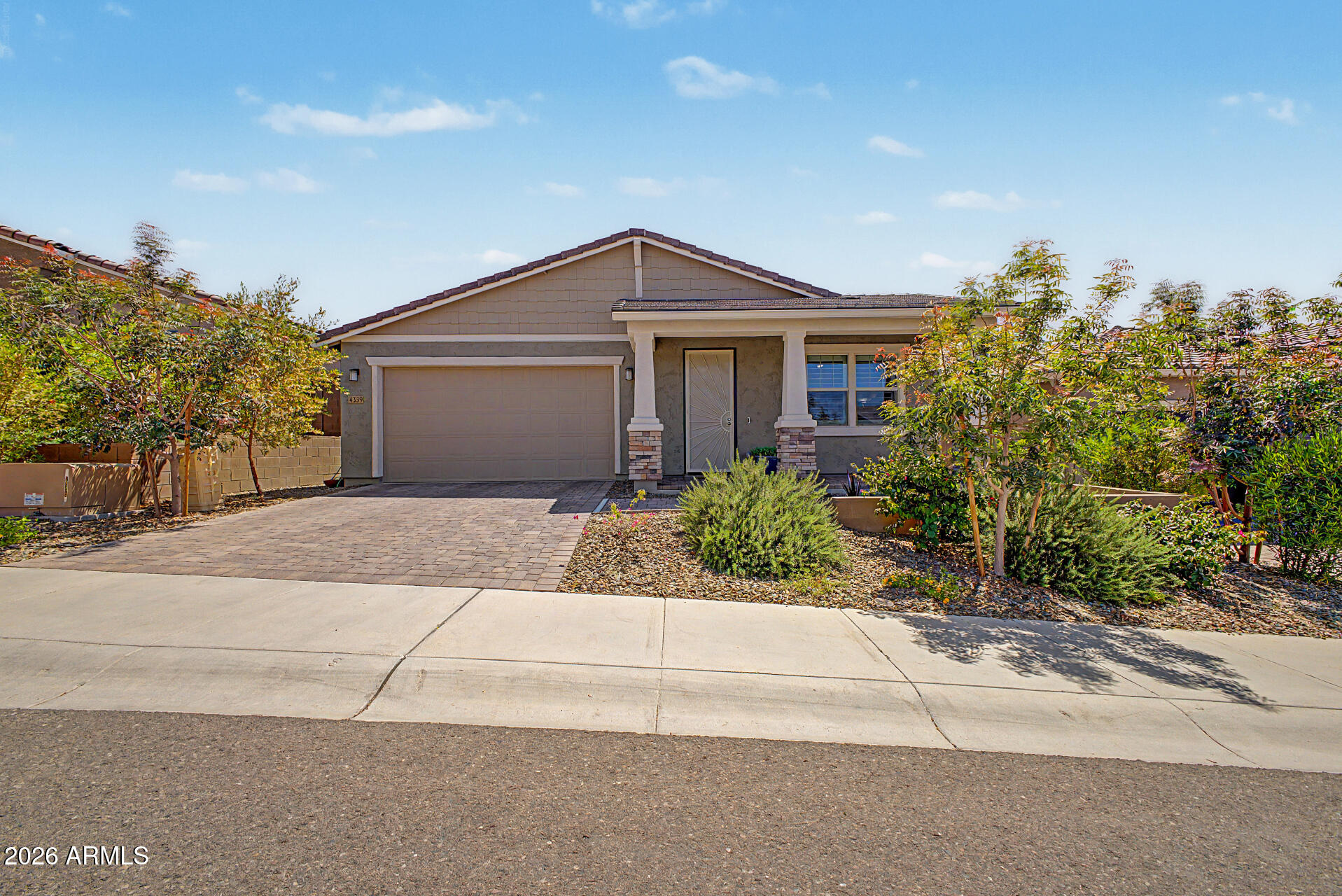 4339 W PALACE STATION Road, New River, AZ 85087