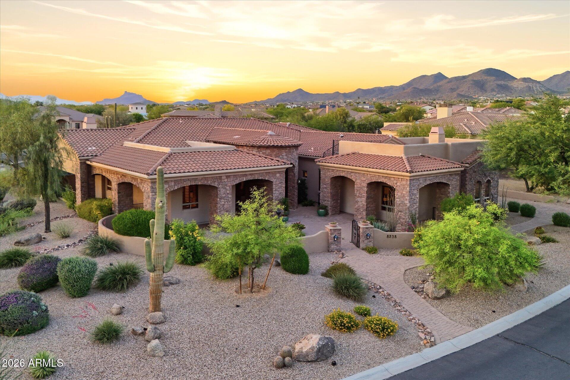 8238 E KRAMER Circle, Mesa, AZ 85207
