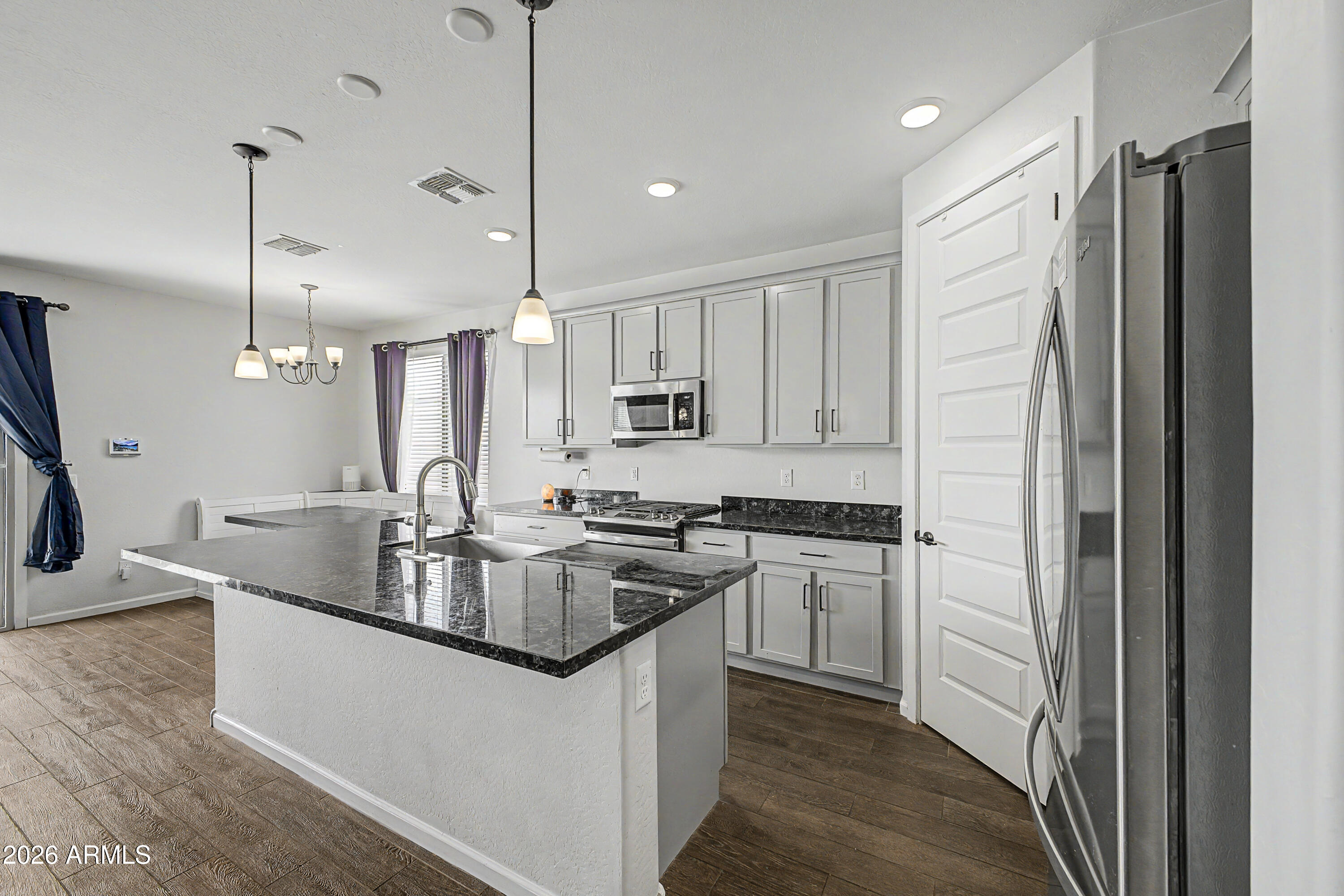 735 W NOVA Place, Casa Grande, AZ 85122