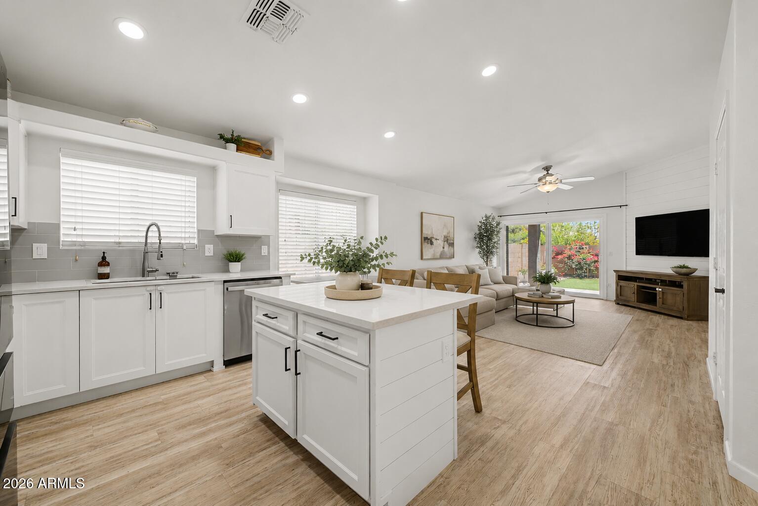 6771 W CARIBBEAN Lane, Peoria, AZ 85381