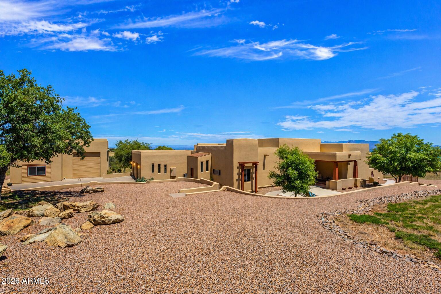 6055 E Indigo Sky, Hereford, AZ 85615