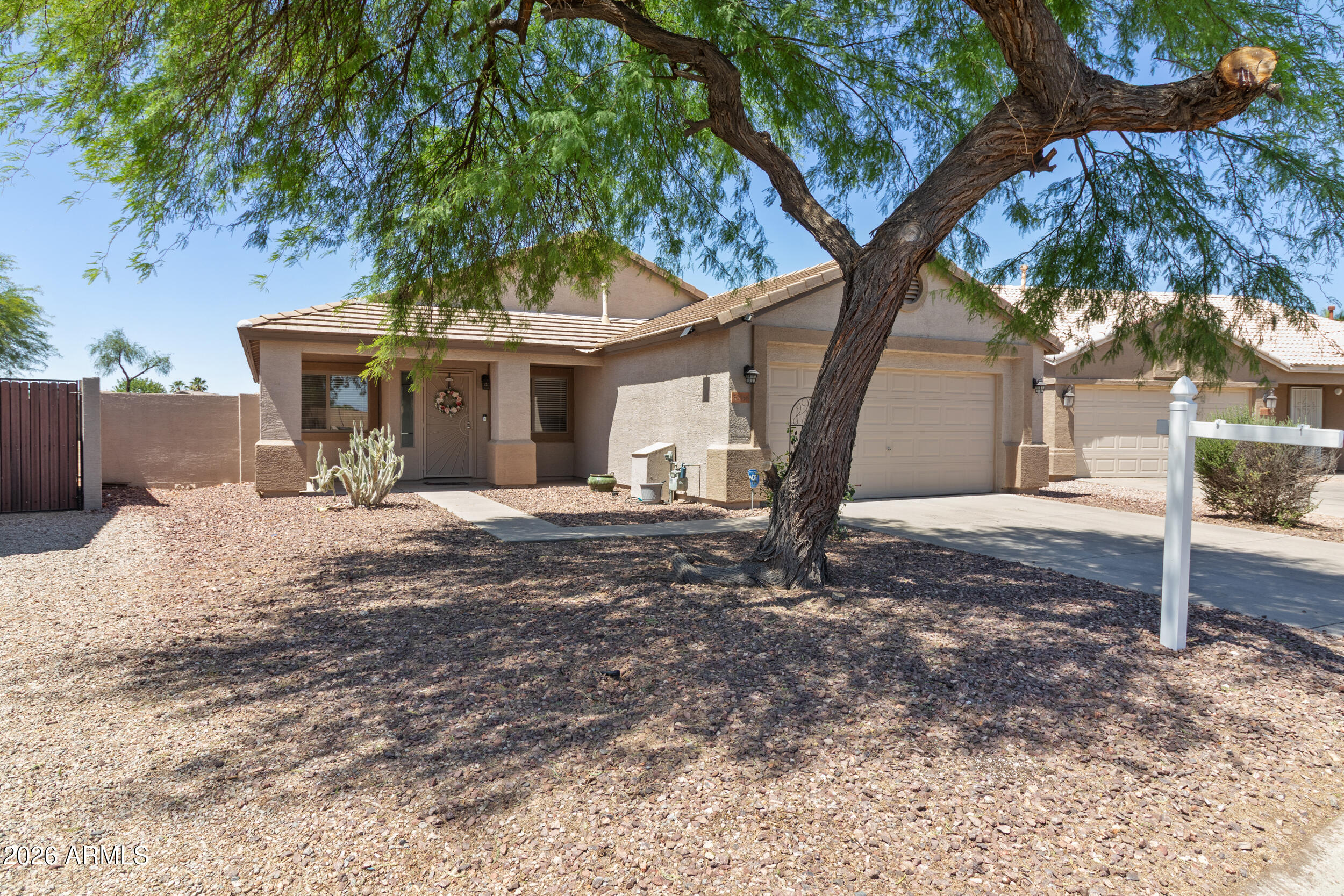 30356 N Royal Oak Way, San Tan Valley, AZ 85143