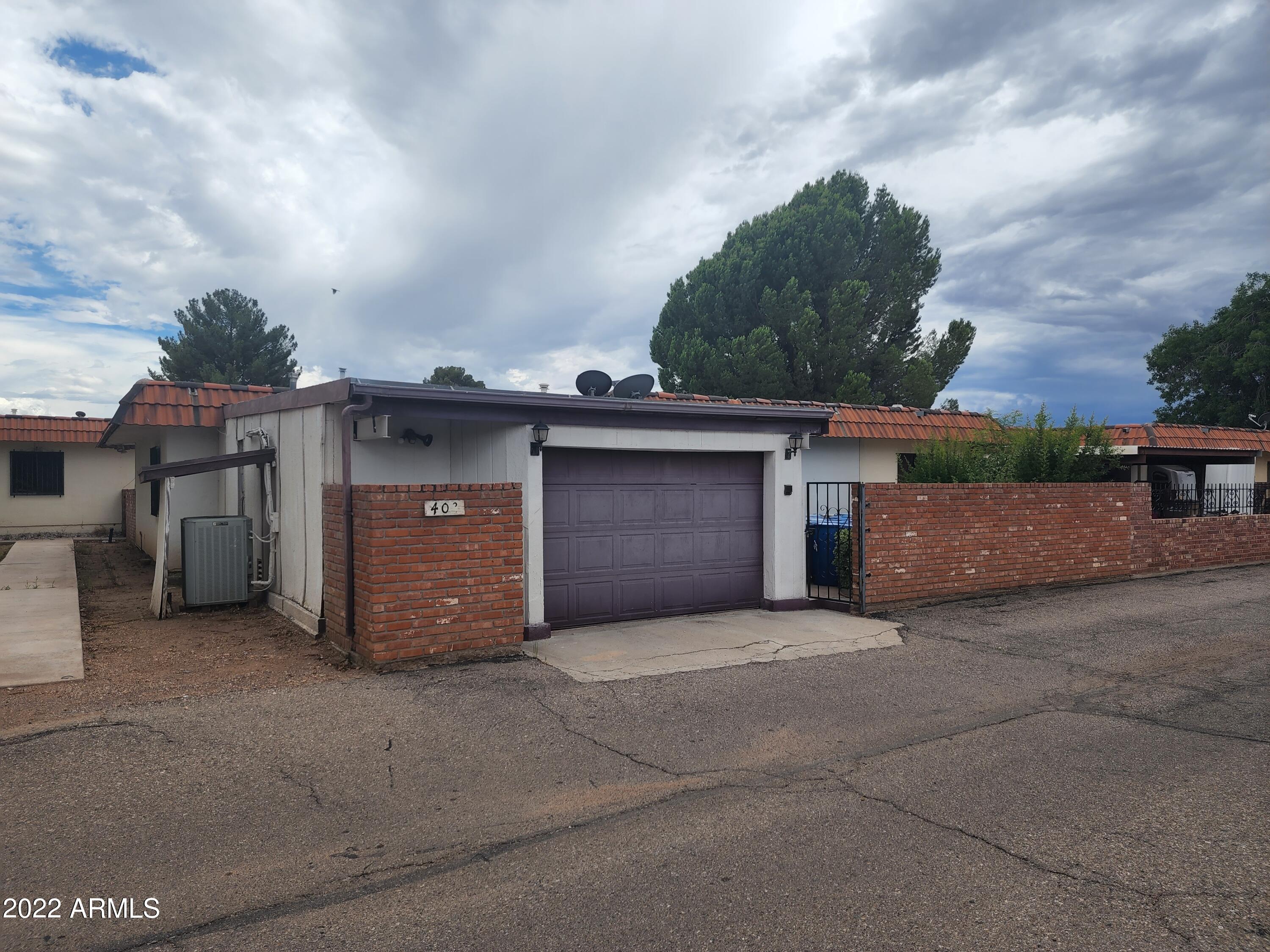 2550 E 15th Street 403, Douglas, AZ 85607