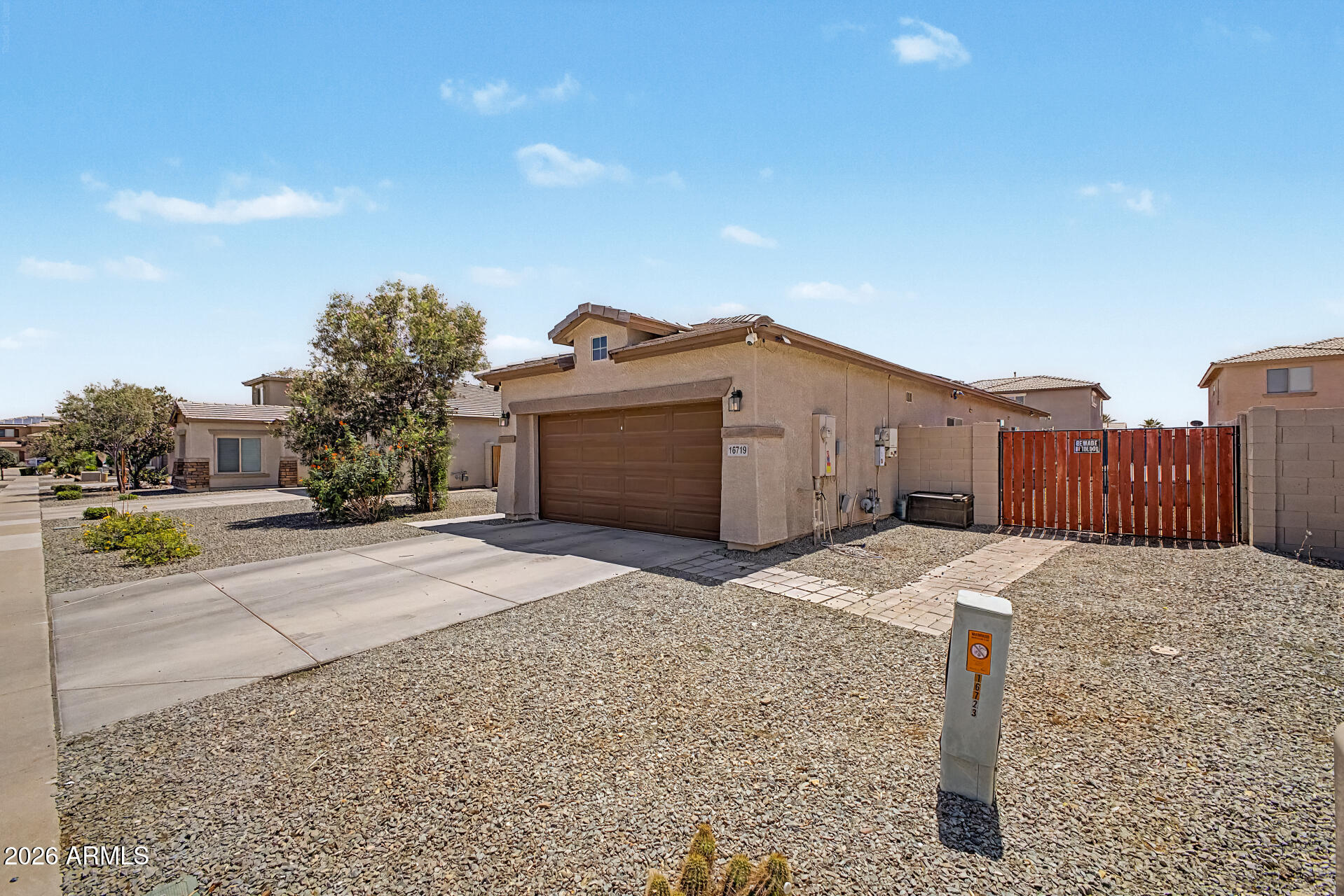16719 W ROWEL Road, Surprise, AZ 85387