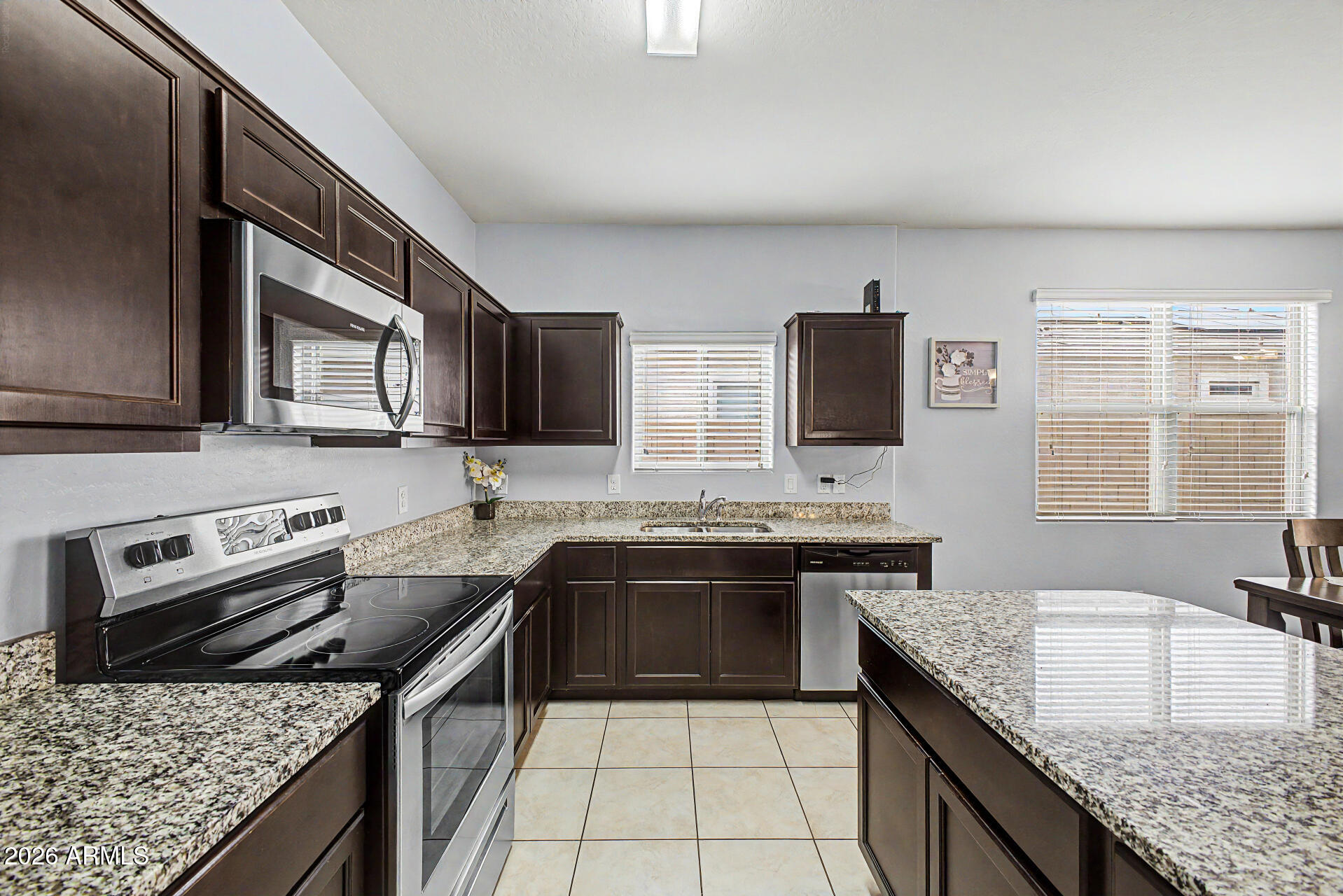 7087 S BLUE HILLS Drive, Buckeye, AZ 85326