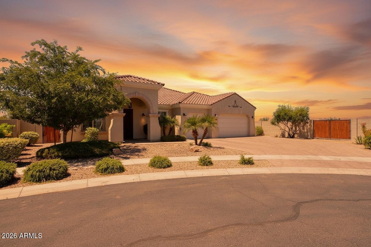 8428 S 16TH Drive, Phoenix, AZ 85041