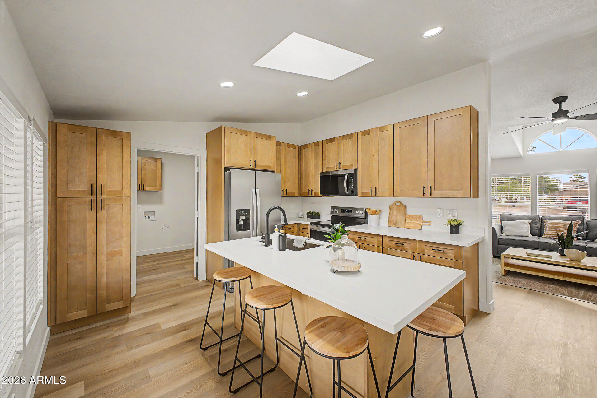 41111 N RABBIT BRUSH Trail, San Tan Valley, AZ 85140