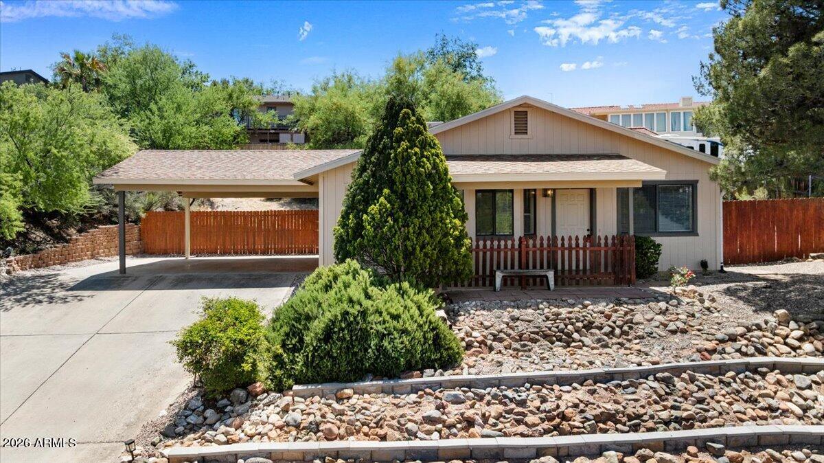 4253 E MISSION Lane, Cottonwood, AZ 86326