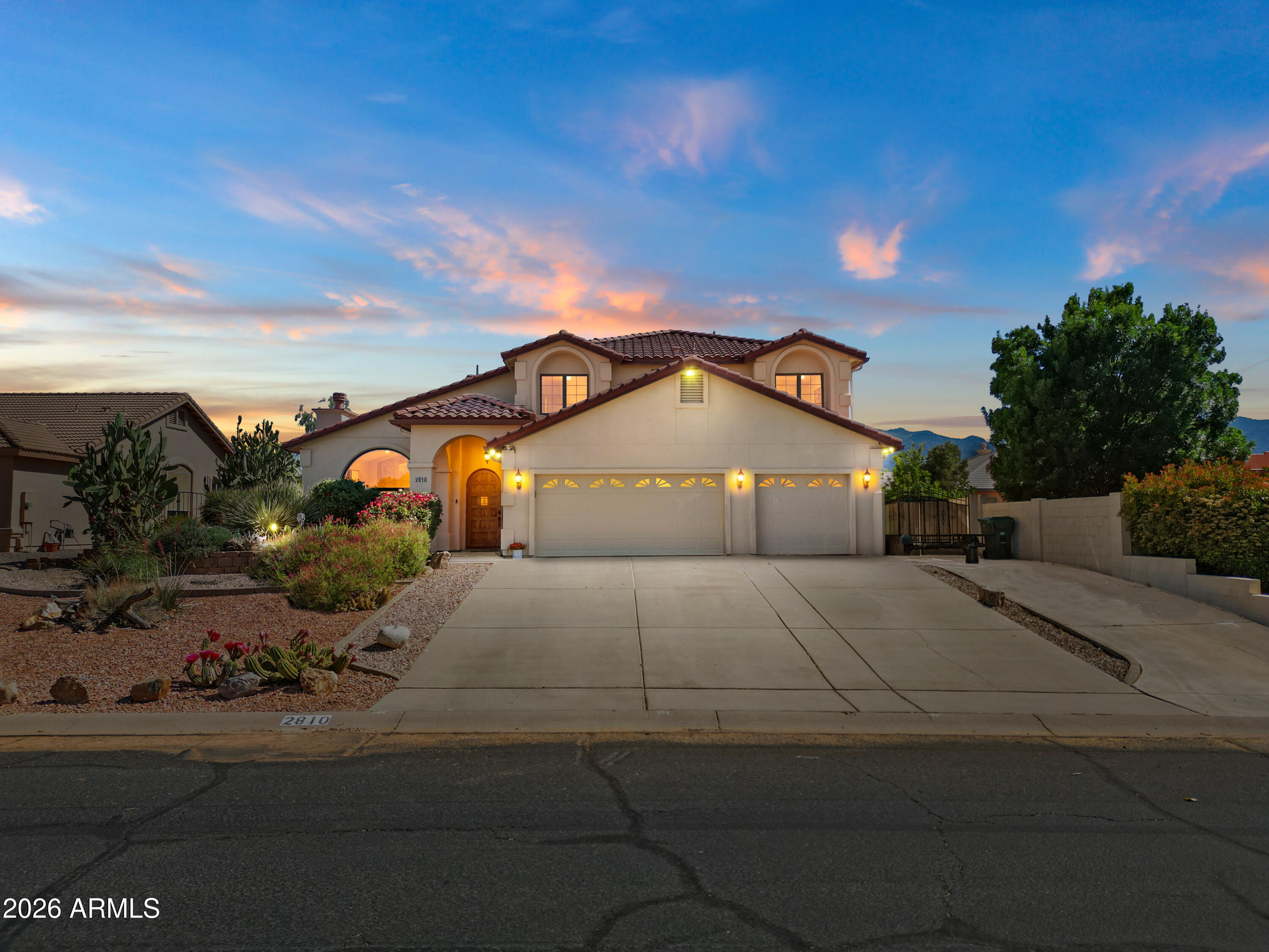 2810 GREENBRIER Road, Sierra Vista, AZ 85650