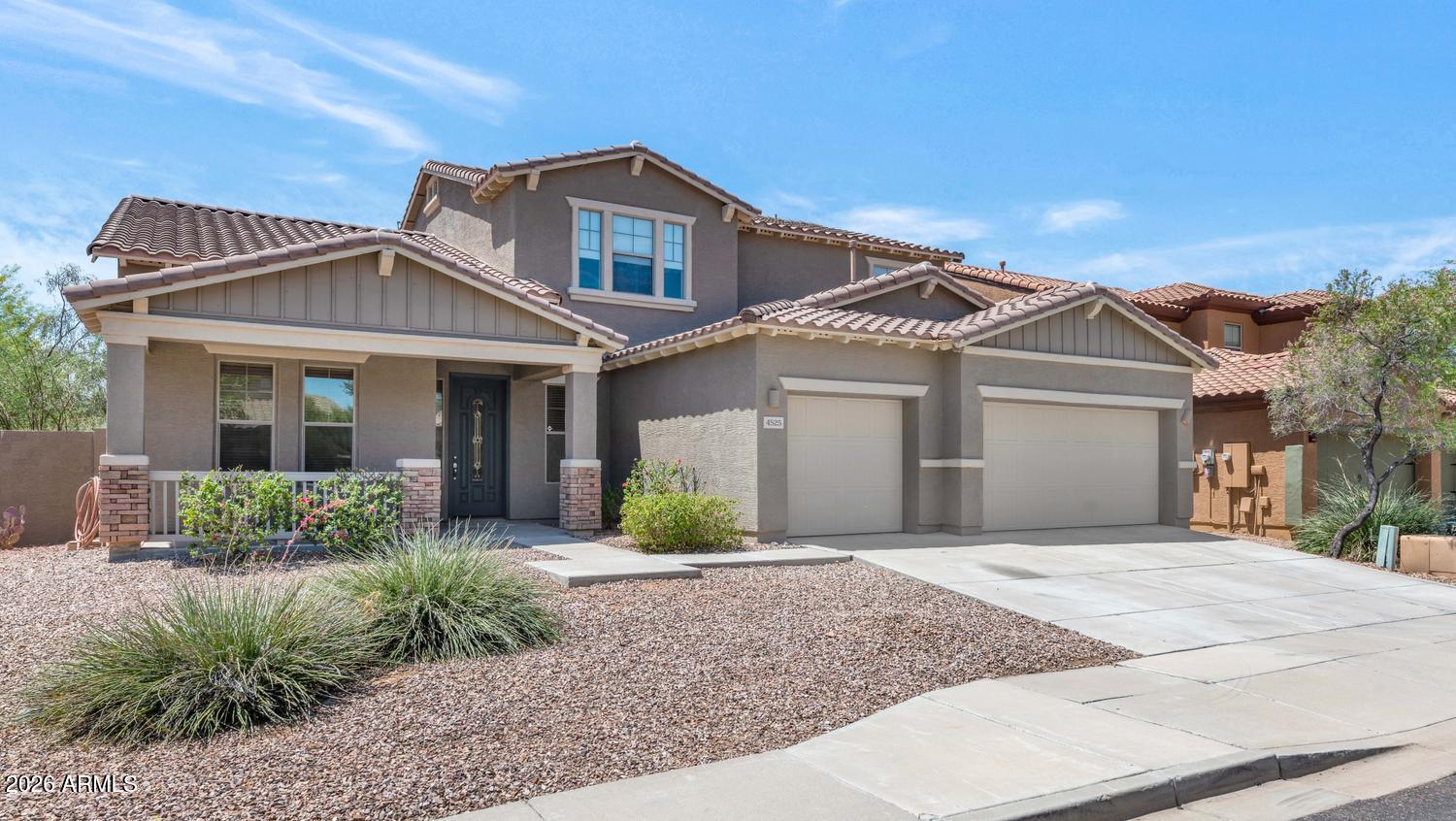 4525 W HEYERDAHL Drive, New River, AZ 85087