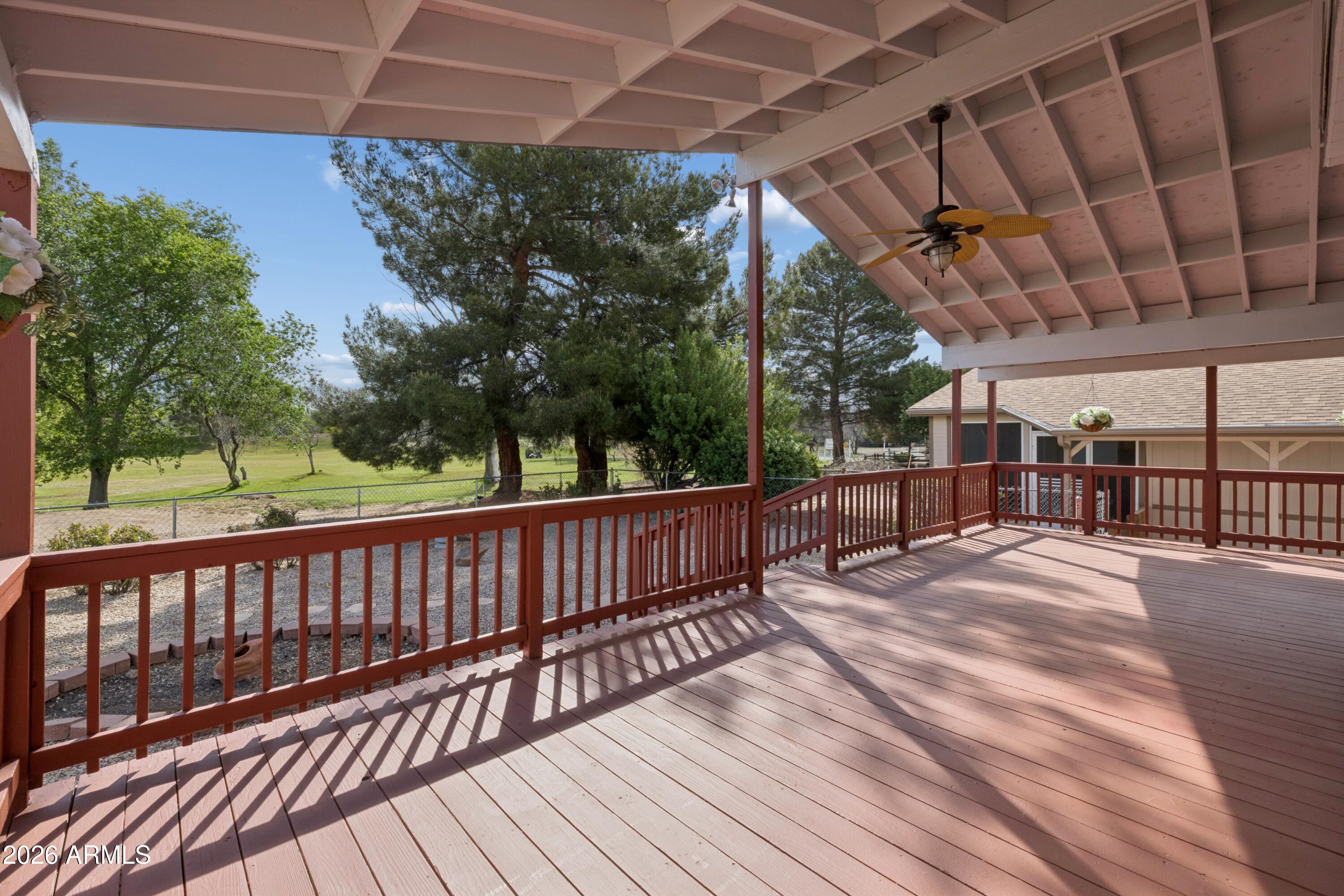 835 N CREEKVIEW Drive, Dewey, AZ 86327