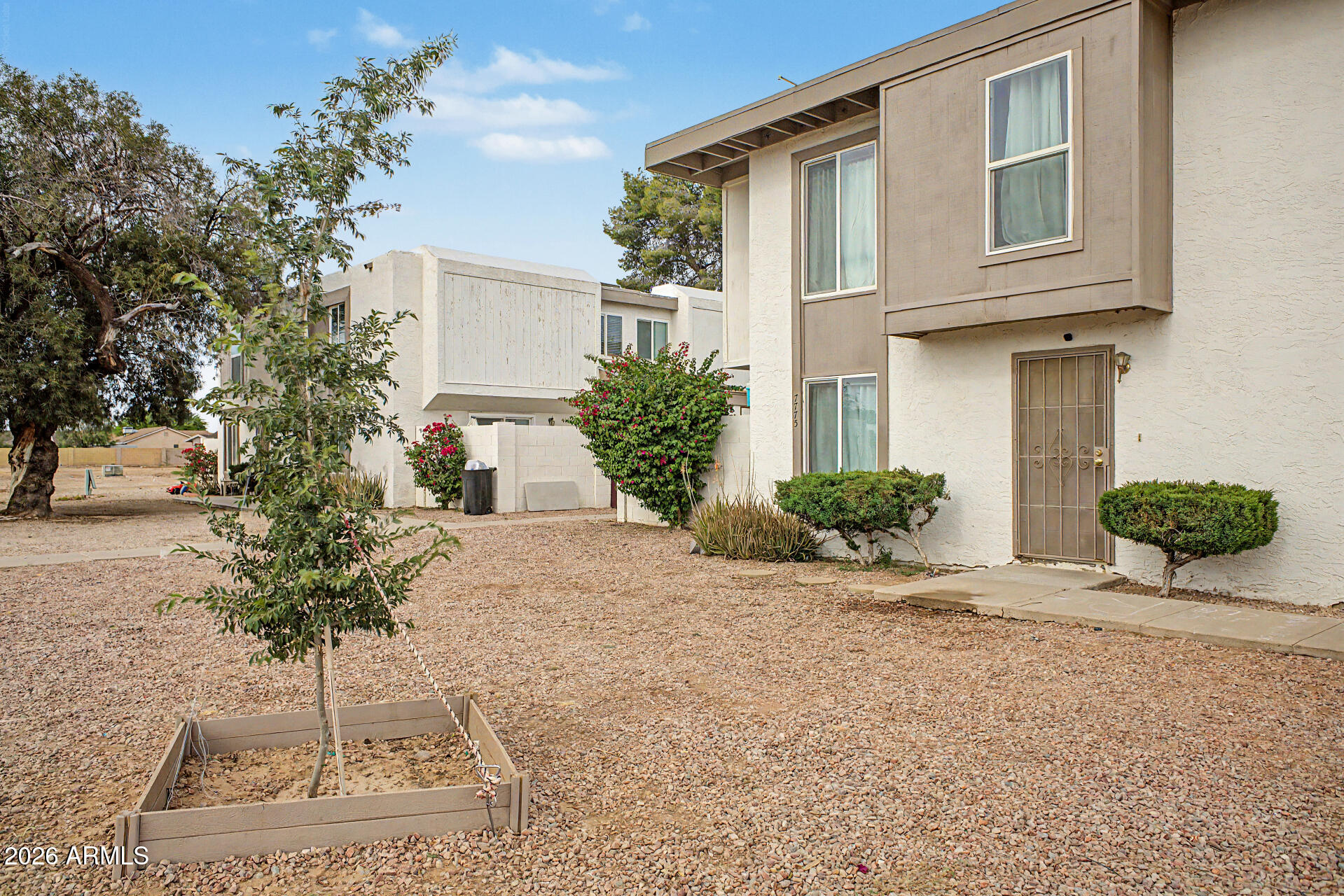 7775 W GLENN Drive, Glendale, AZ 85303
