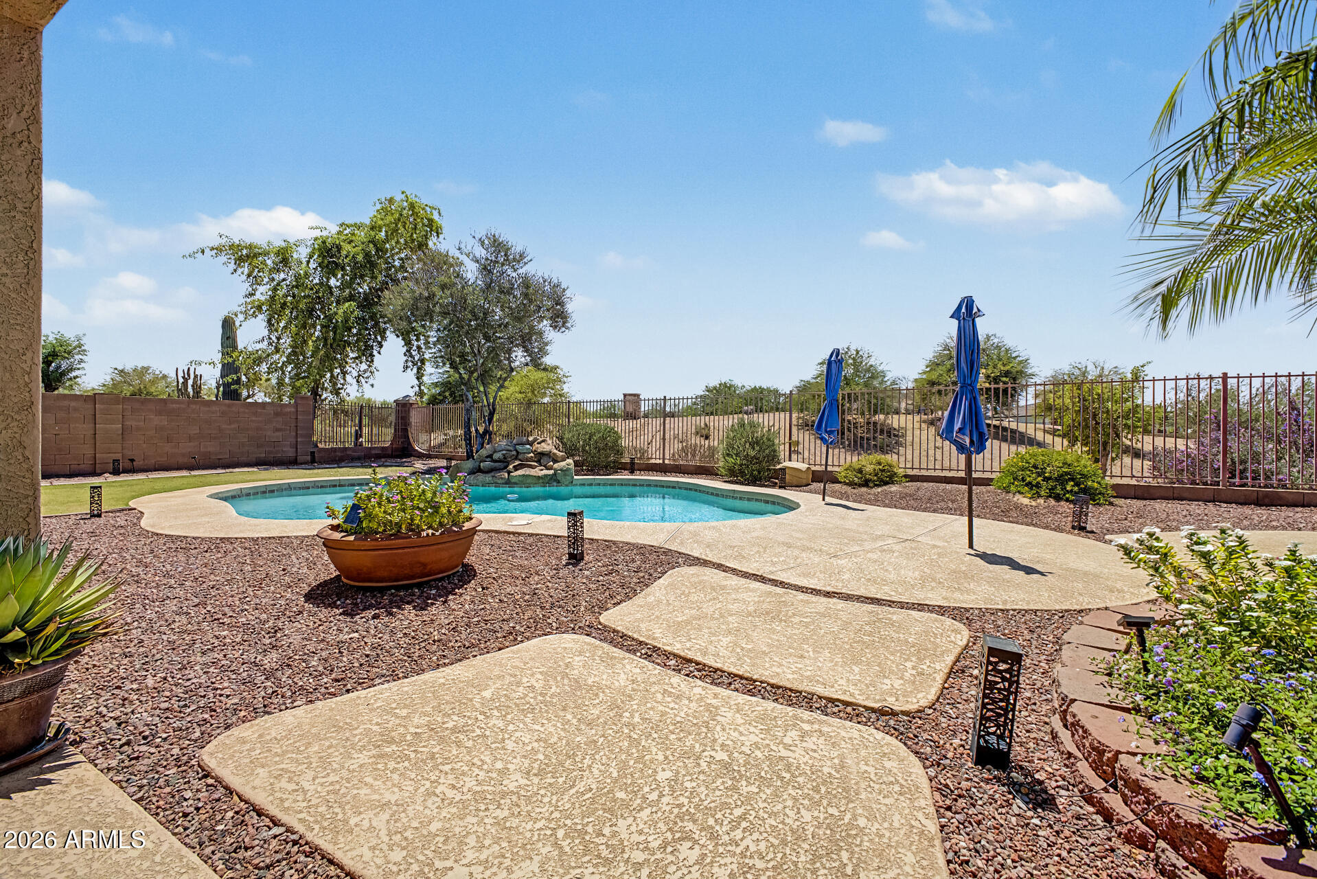 3669 E MEADOWVIEW Drive, Gilbert, AZ 85298