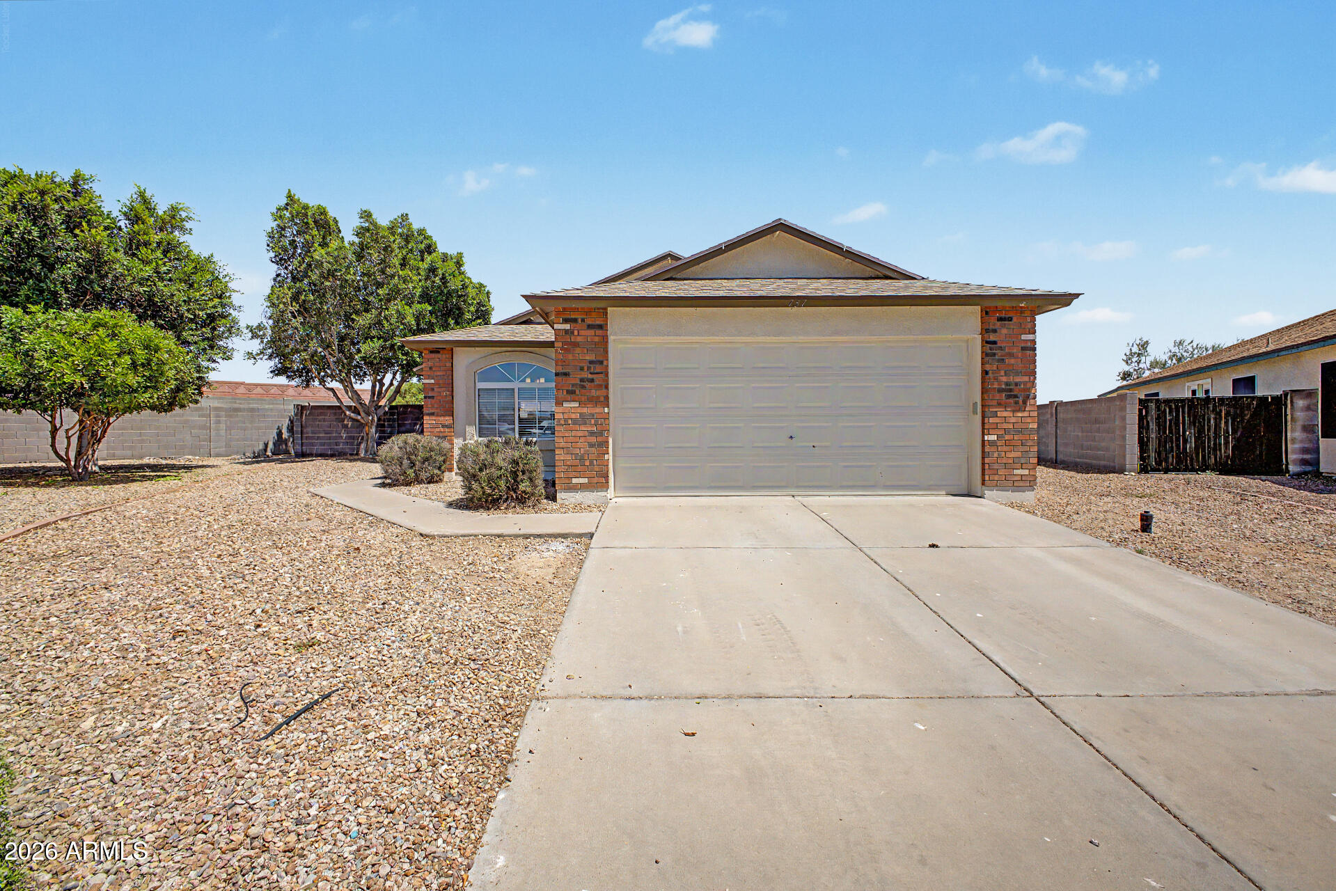 737 N LAYTON, Mesa, AZ 85207