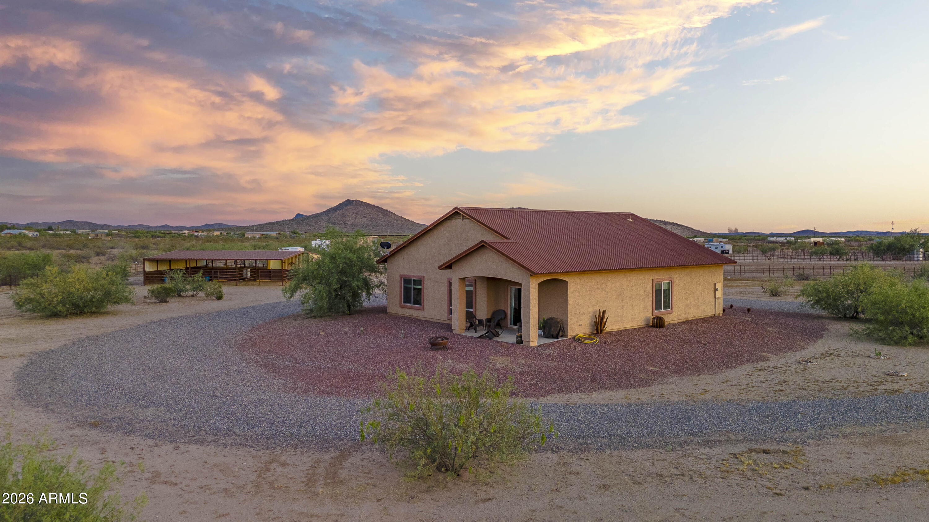 51921 N 461 Avenue, Wickenburg, AZ 85390