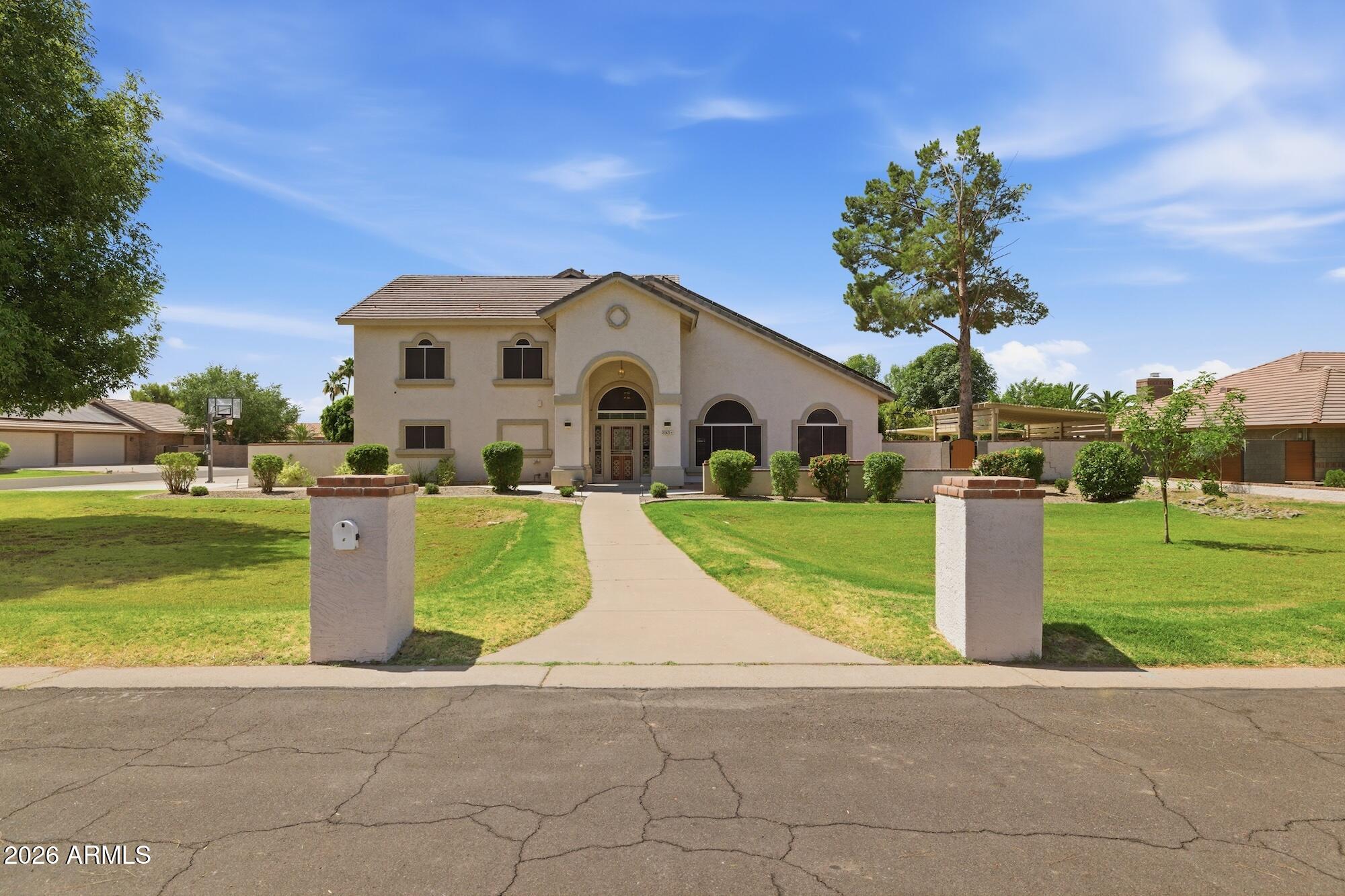2263 E RIVERDALE Street, Mesa, AZ 85213