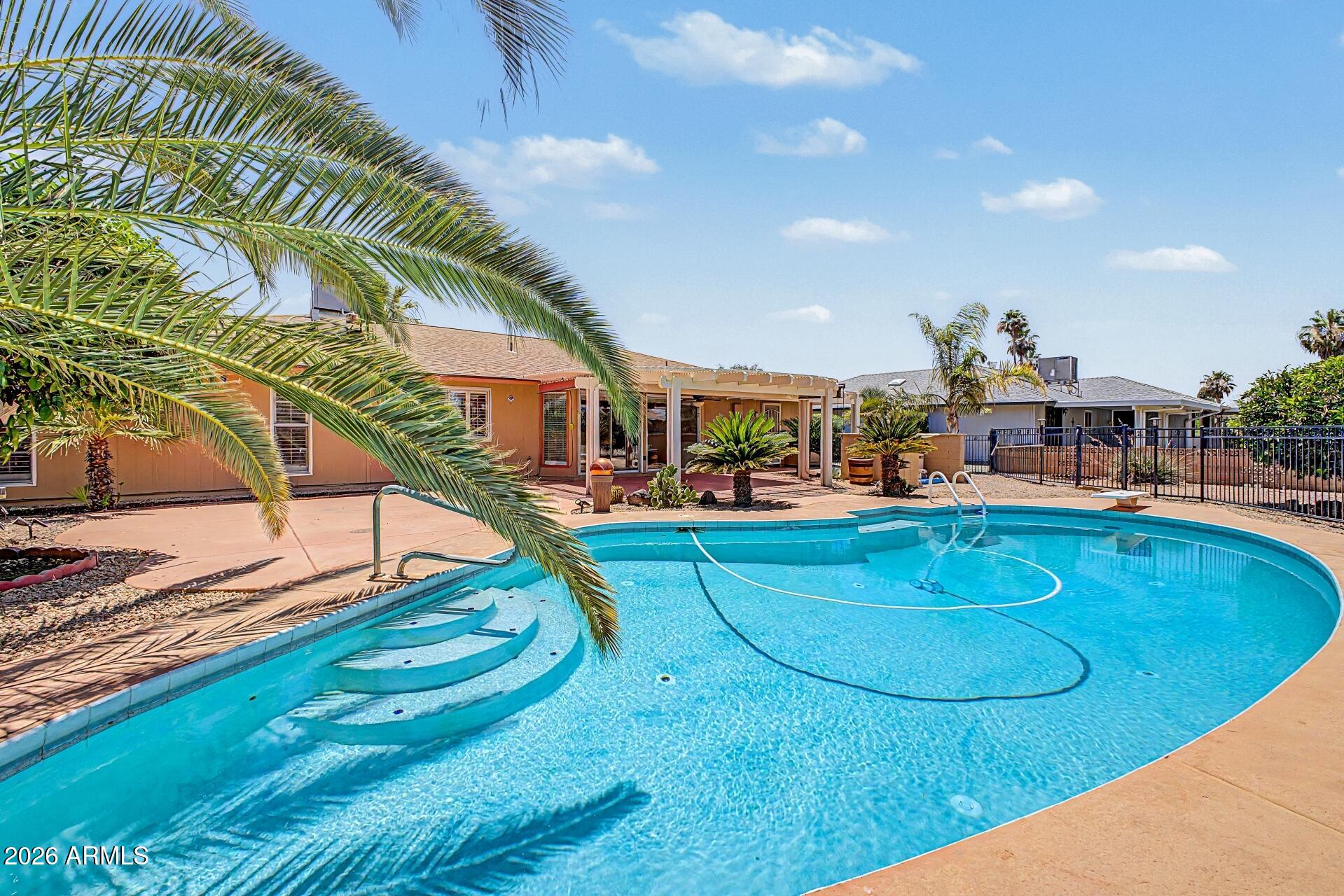 20008 N WILLOWCREEK Circle, Sun City, AZ 85373
