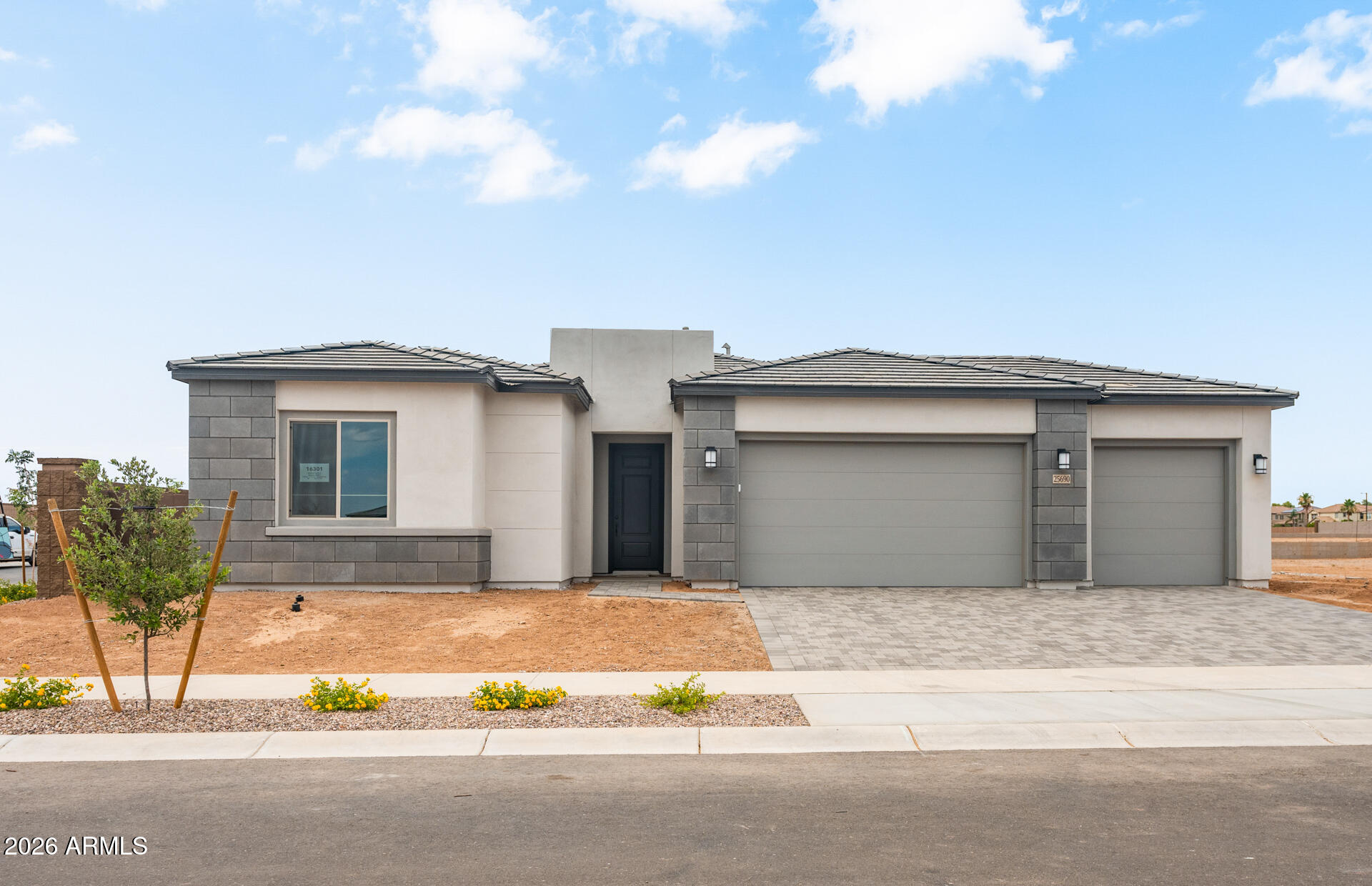 25690 N 167TH Lane, Surprise, AZ 85387